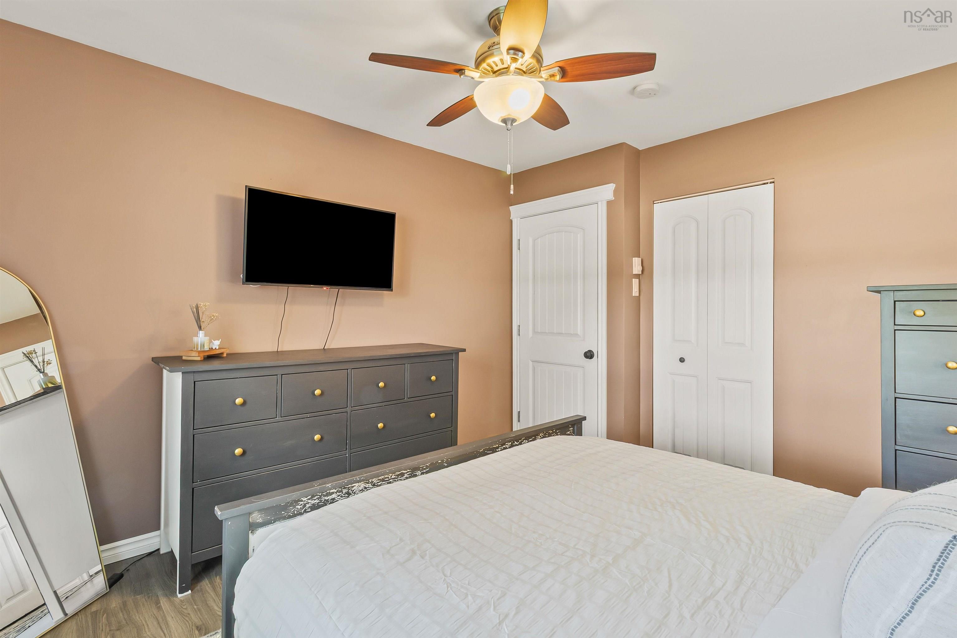 $349,900.00: 451 Highway 1, Mount Uniacke