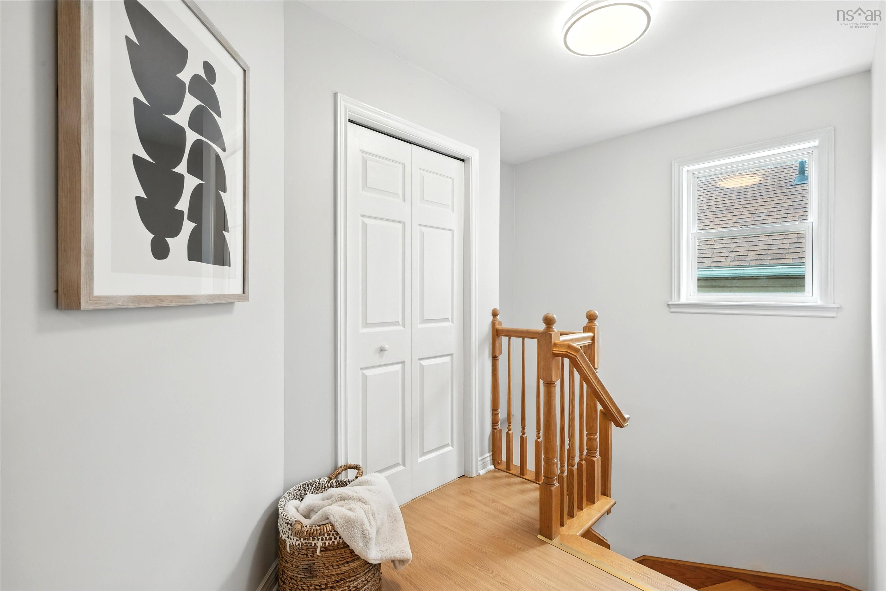 $639,000.00: 37 Baha Court, Bedford