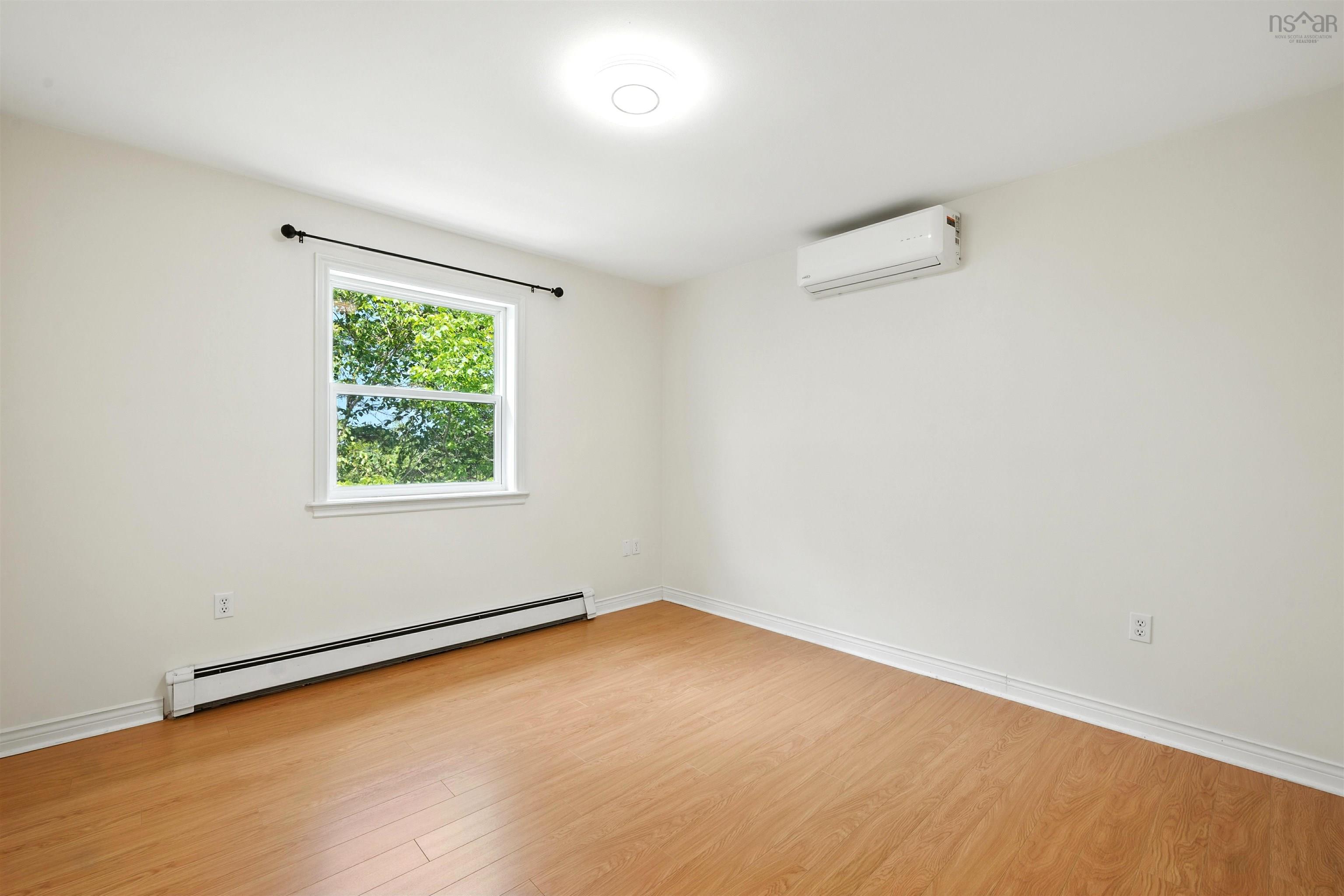 $639,000.00: 37 Baha Court, Bedford