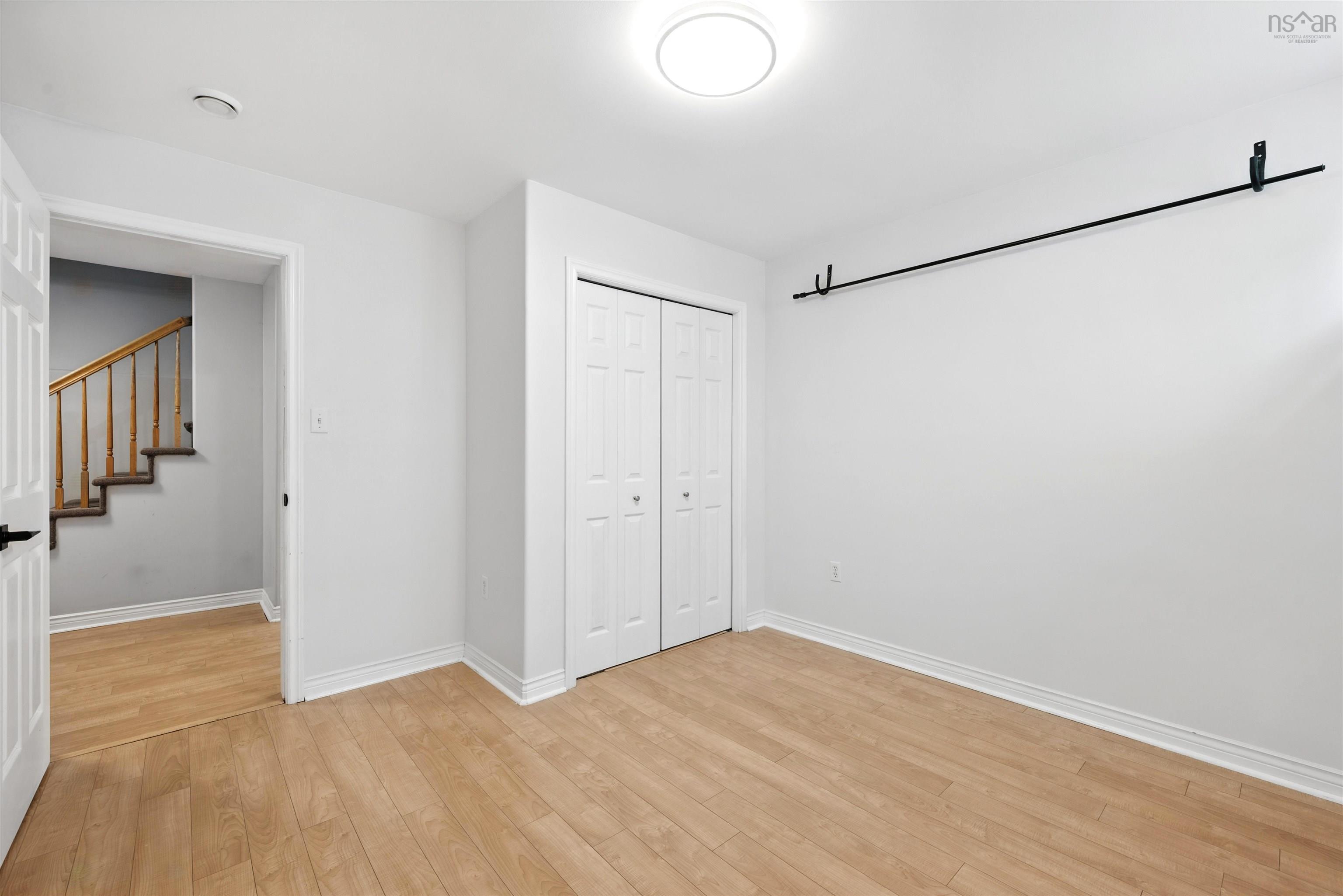 $639,000.00: 37 Baha Court, Bedford