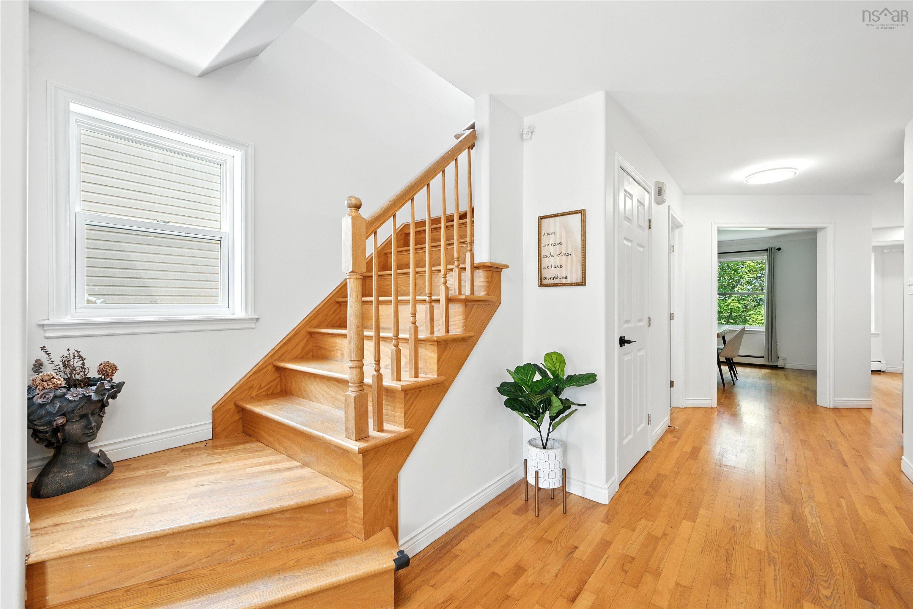 $639,000.00: 37 Baha Court, Bedford