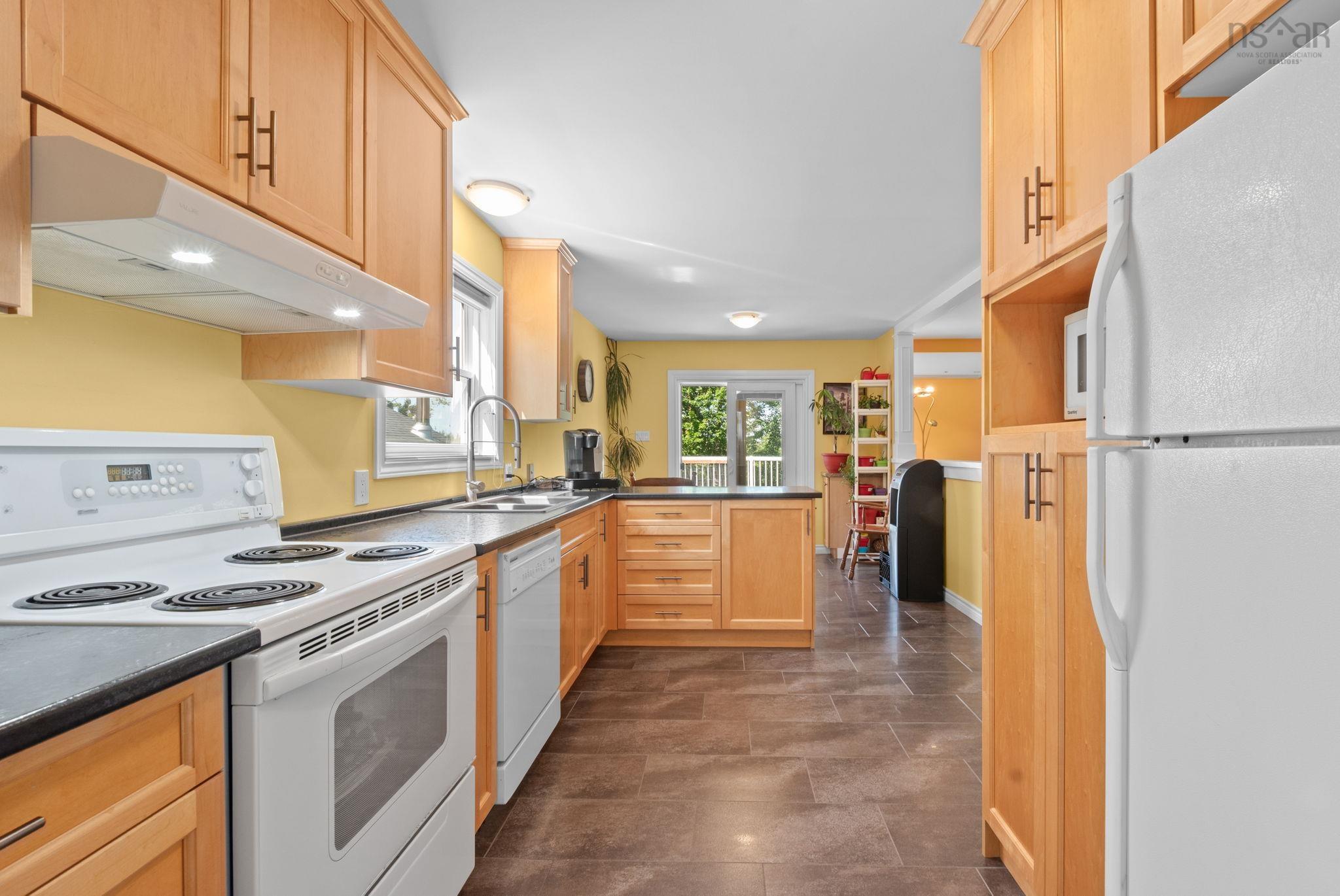 $675,000.00: 132 Doherty Drive, Lawrencetown