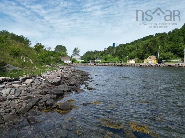 $44,500.00: Main Street, Mulgrave