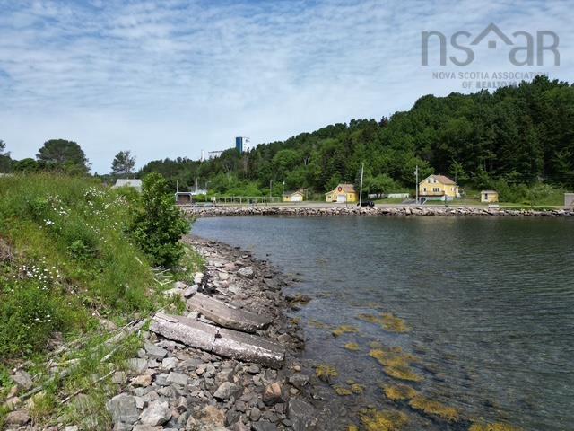 $44,500.00: Main Street, Mulgrave