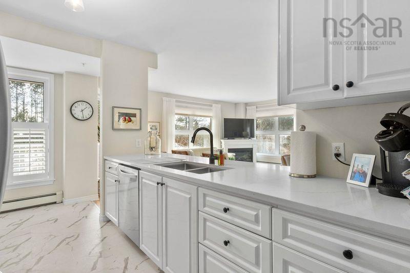 301 89 Waterfront Drive, Bedford, NS (MLS 202518760)