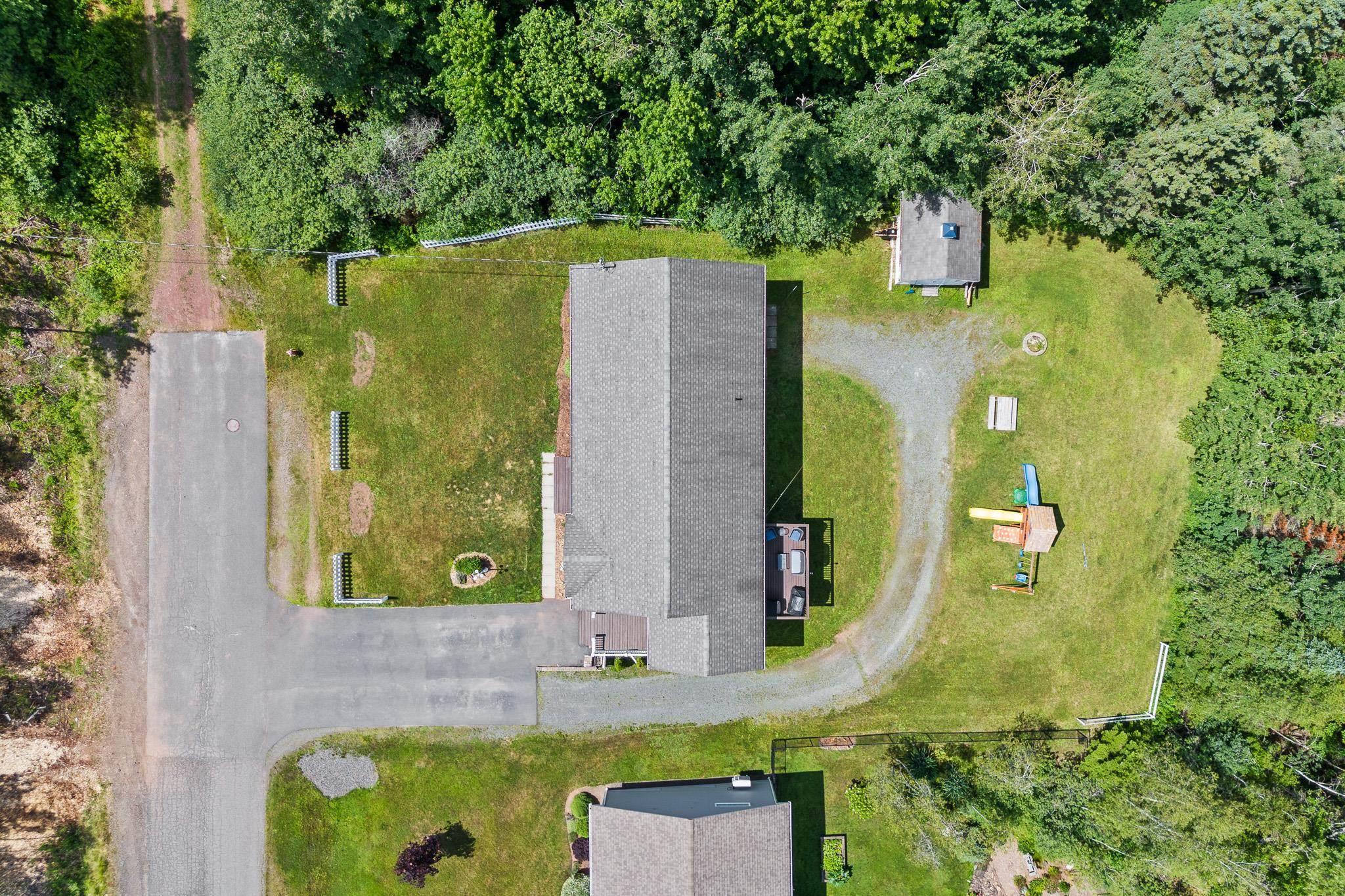 $499,999.00: 86 Fir Avenue, Salmon River