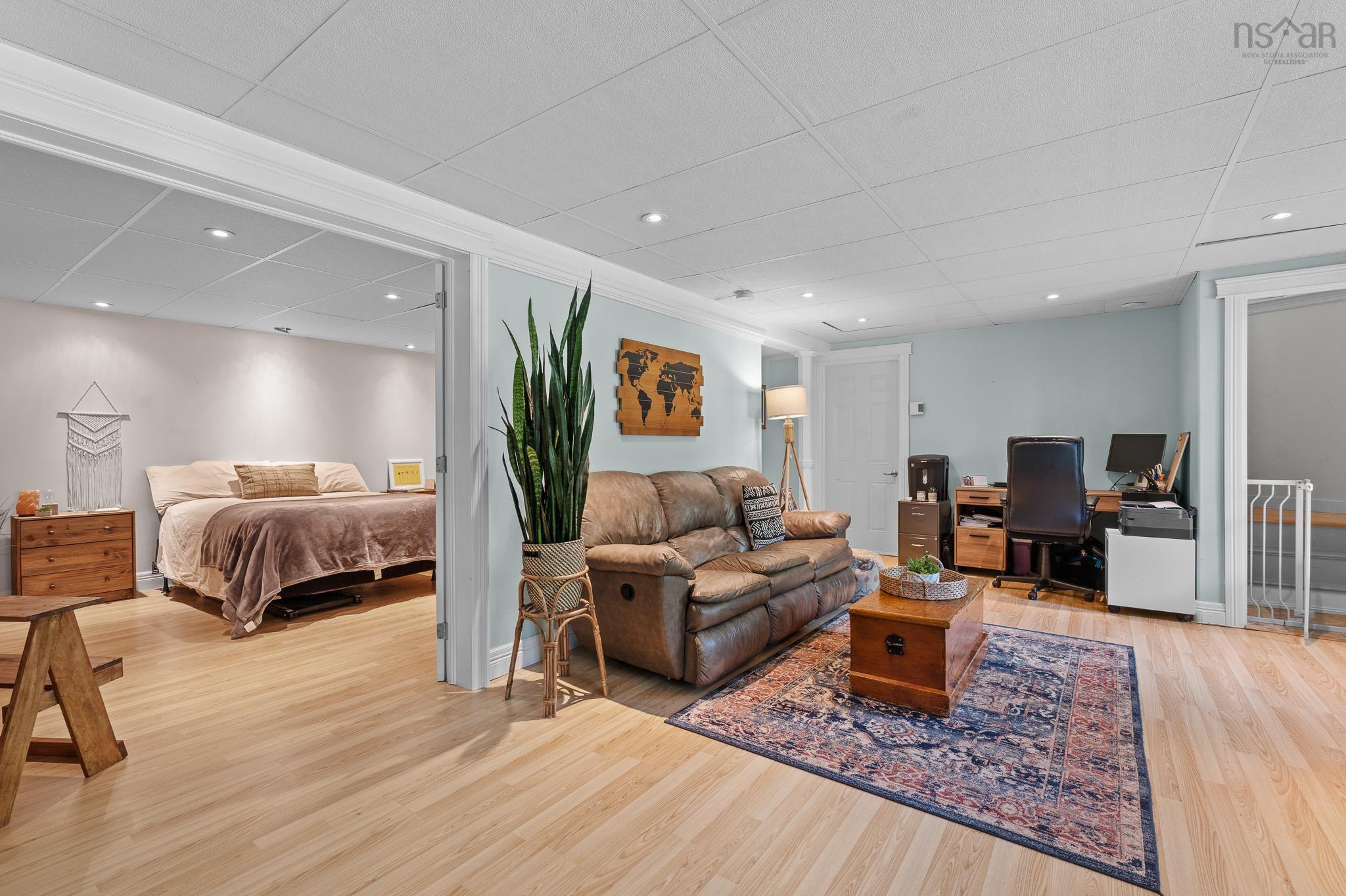 $499,999.00: 86 Fir Avenue, Salmon River