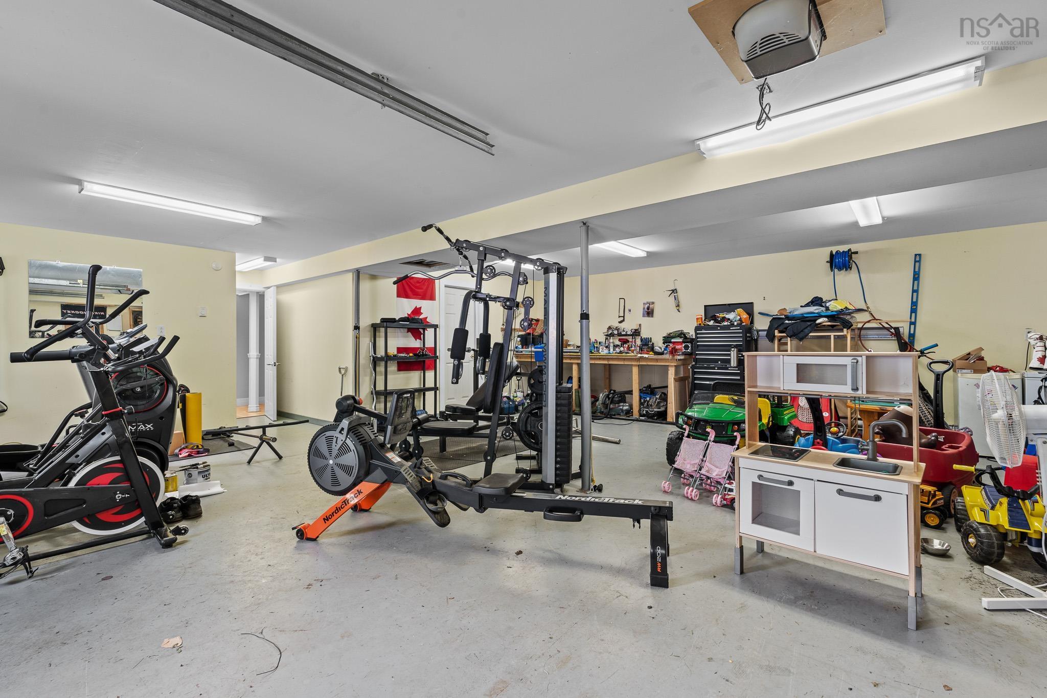 $499,999.00: 86 Fir Avenue, Salmon River