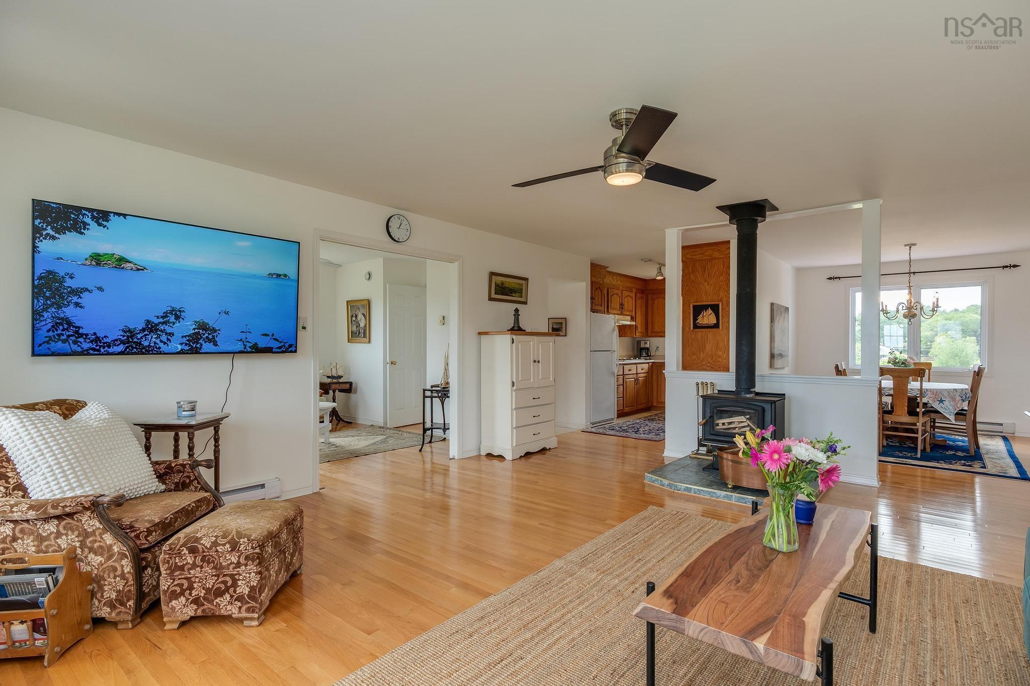 $799,900.00: 37 Orchard Heights, Maders Cove