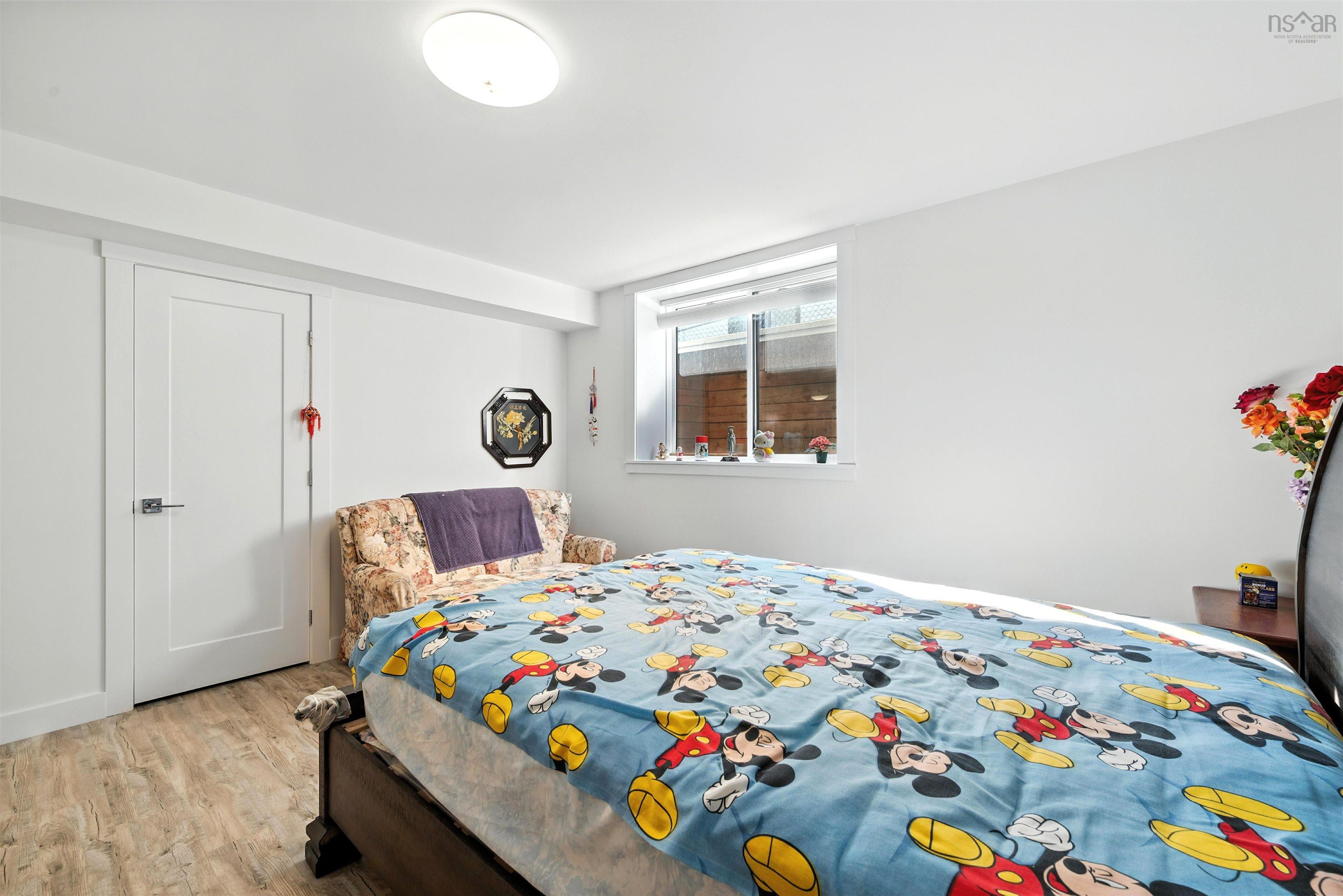 $938,900.00: 20 Bradford Place, Bedford