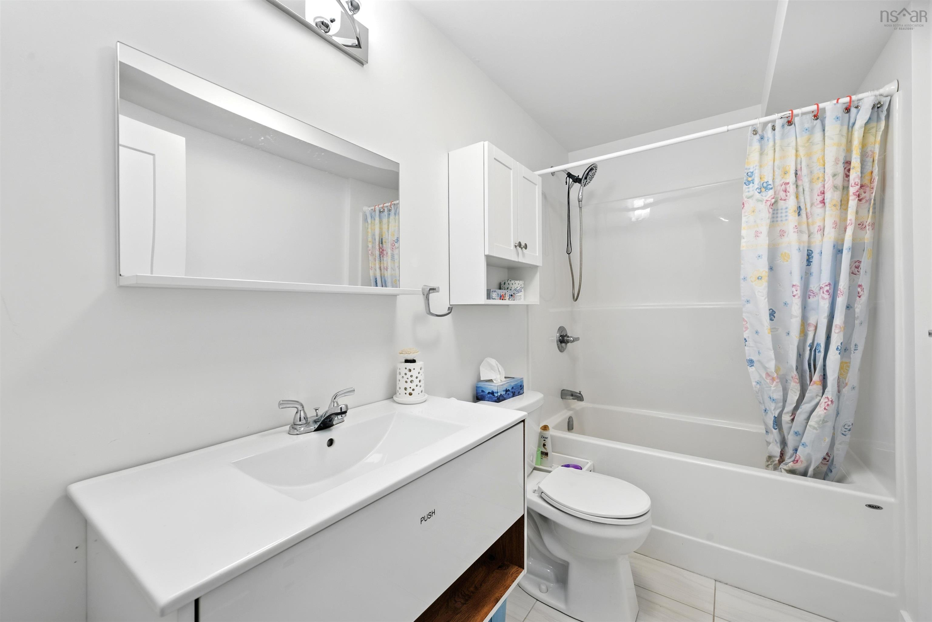 $938,900.00: 20 Bradford Place, Bedford