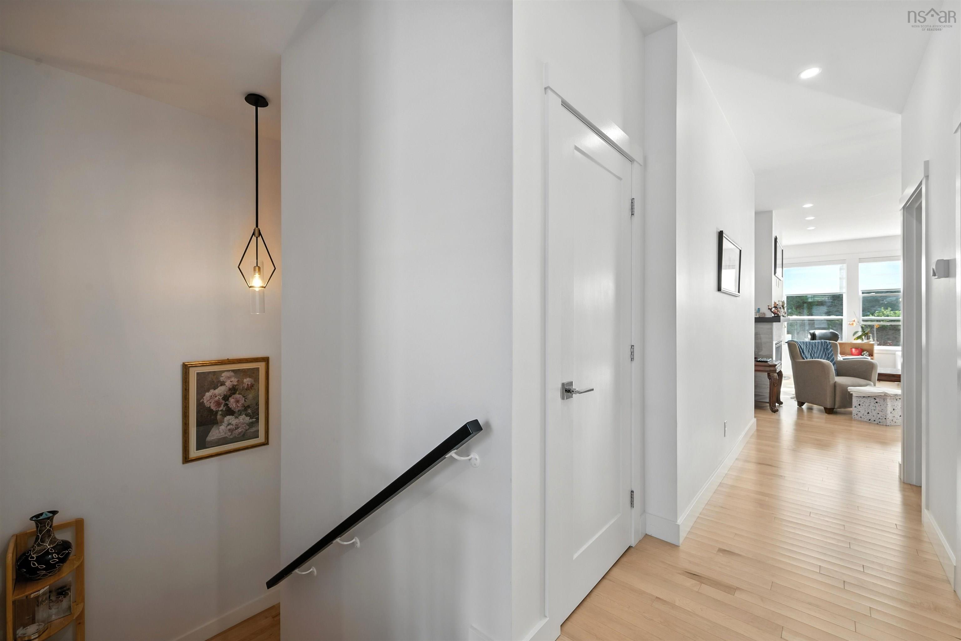 $938,900.00: 20 Bradford Place, Bedford