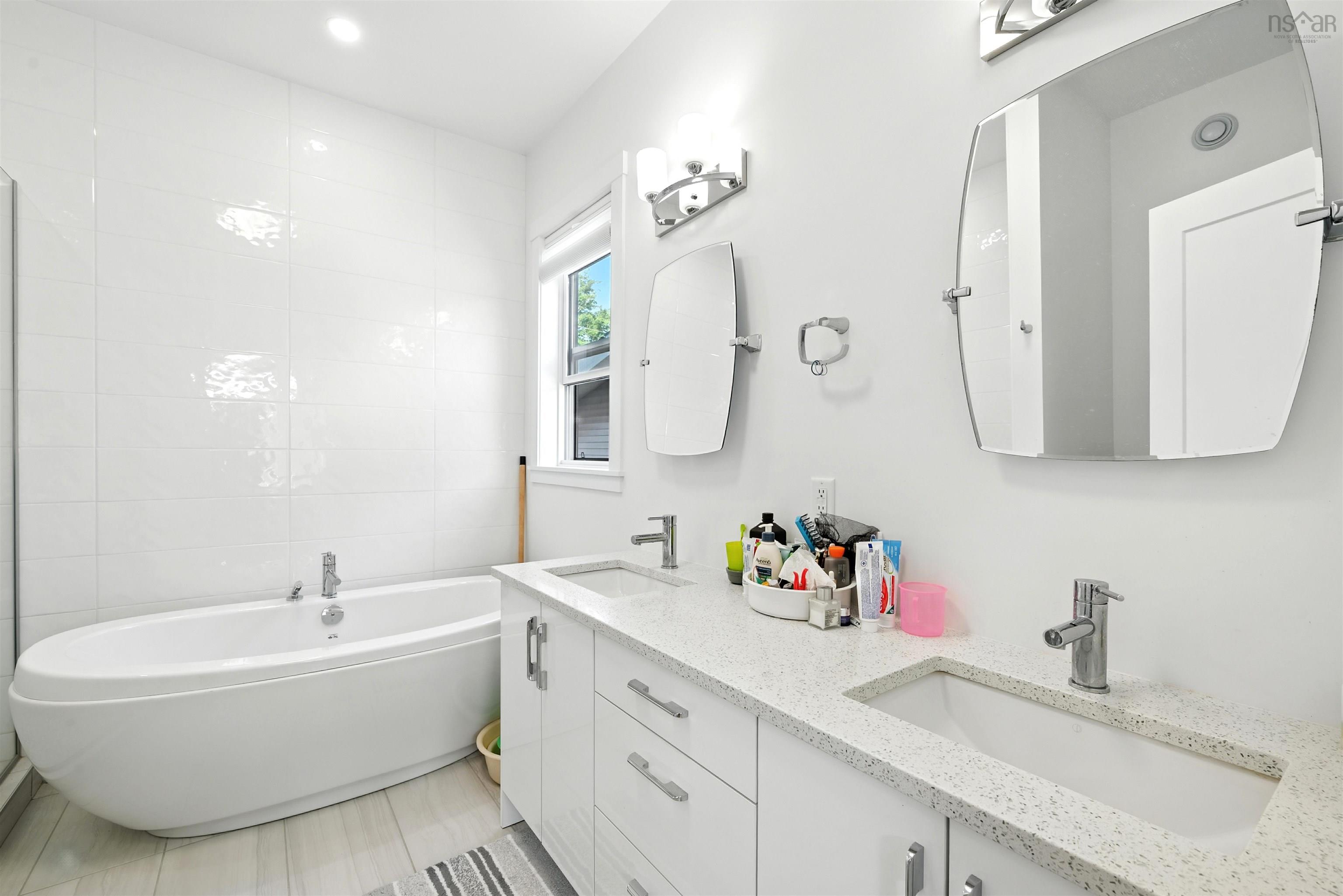 $938,900.00: 20 Bradford Place, Bedford