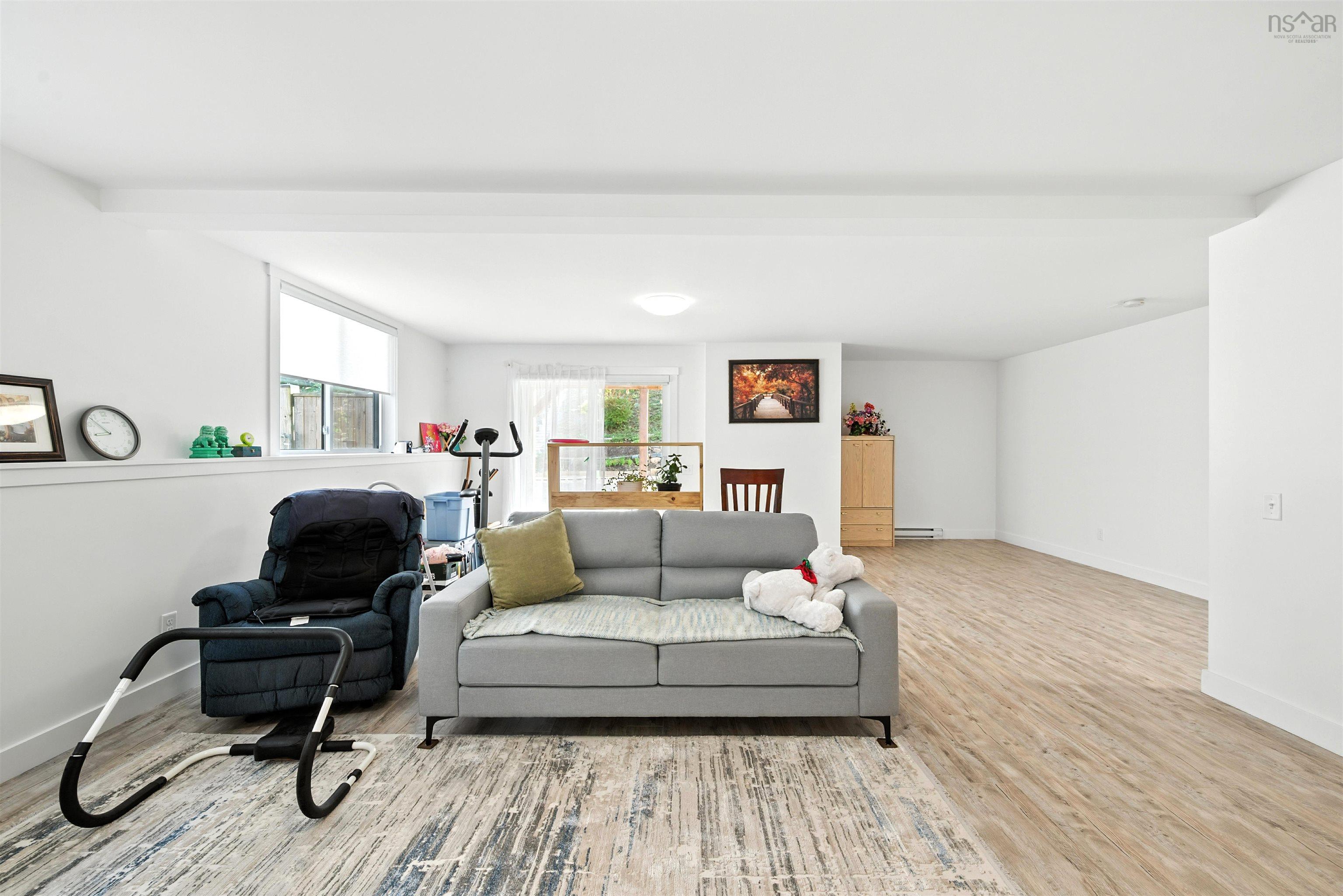 $938,900.00: 20 Bradford Place, Bedford