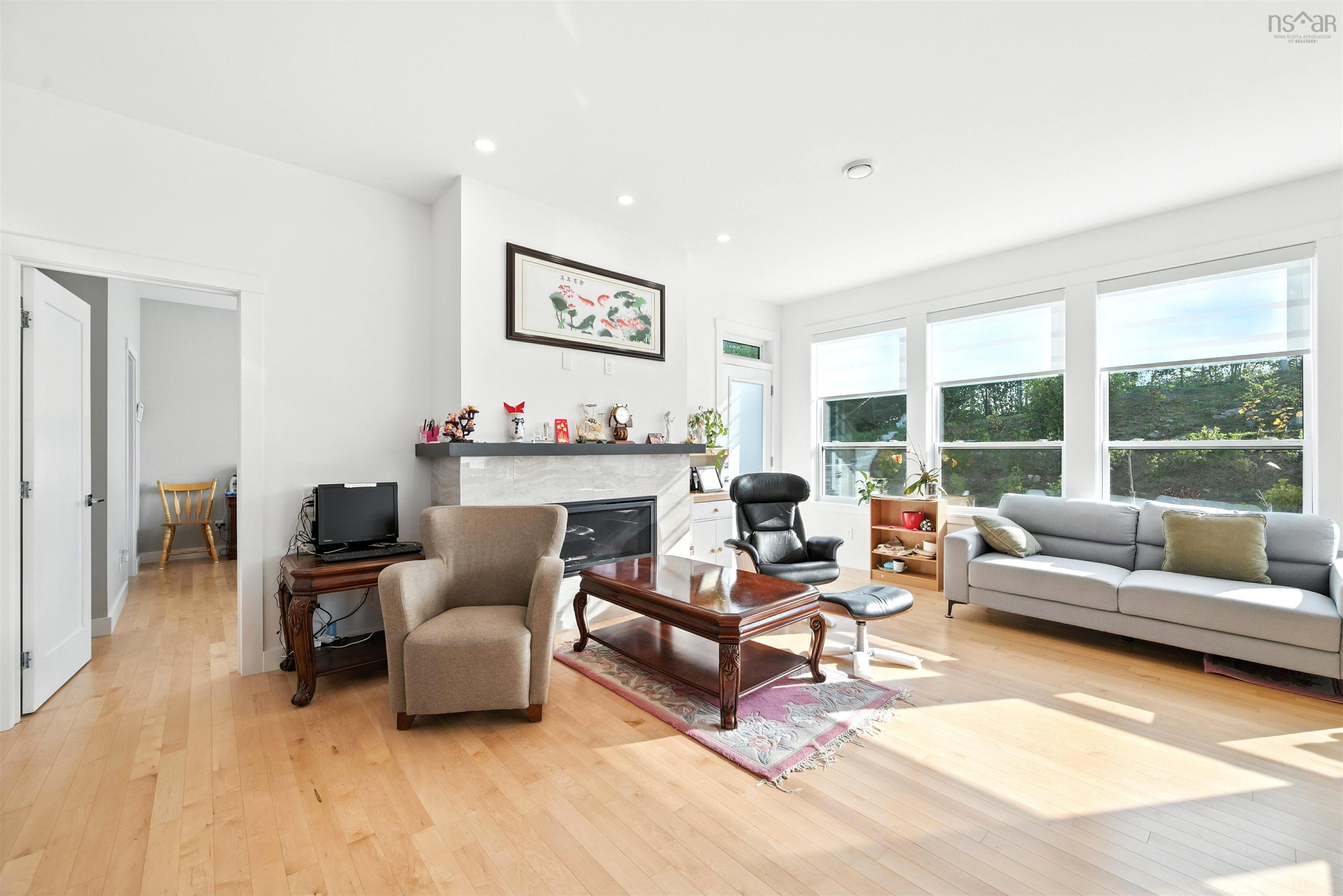 $938,900.00: 20 Bradford Place, Bedford