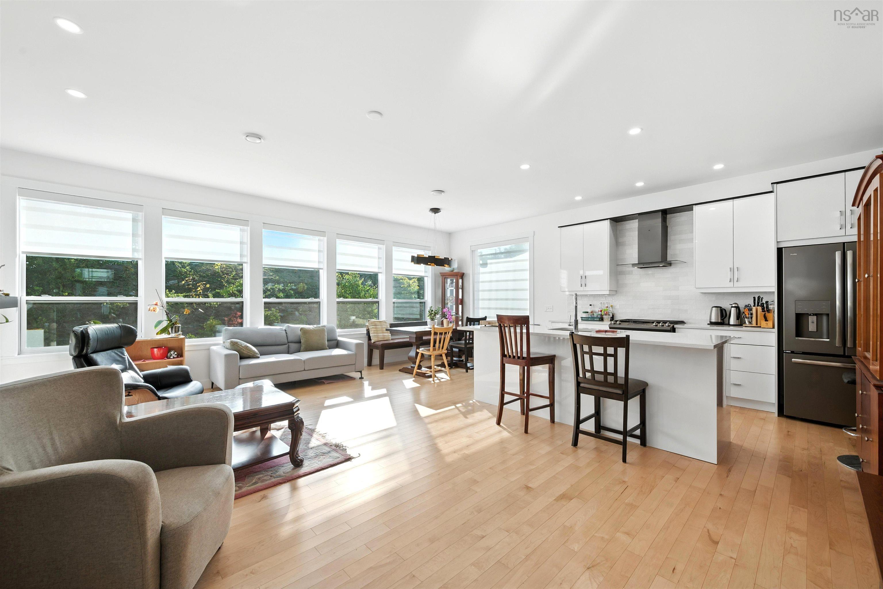 $938,900.00: 20 Bradford Place, Bedford