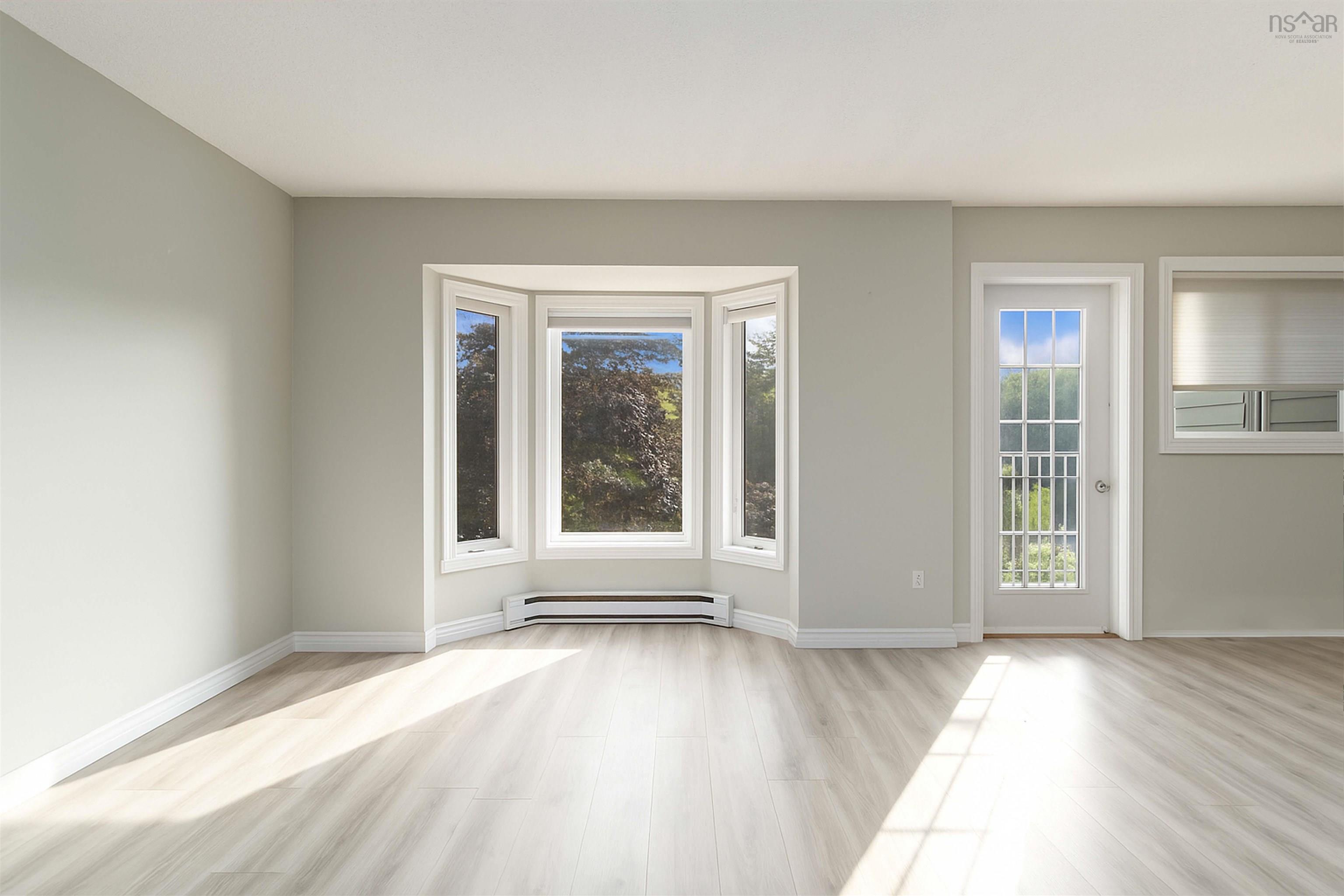 $369,900.00: 303 15 Knightsridge Drive, Halifax