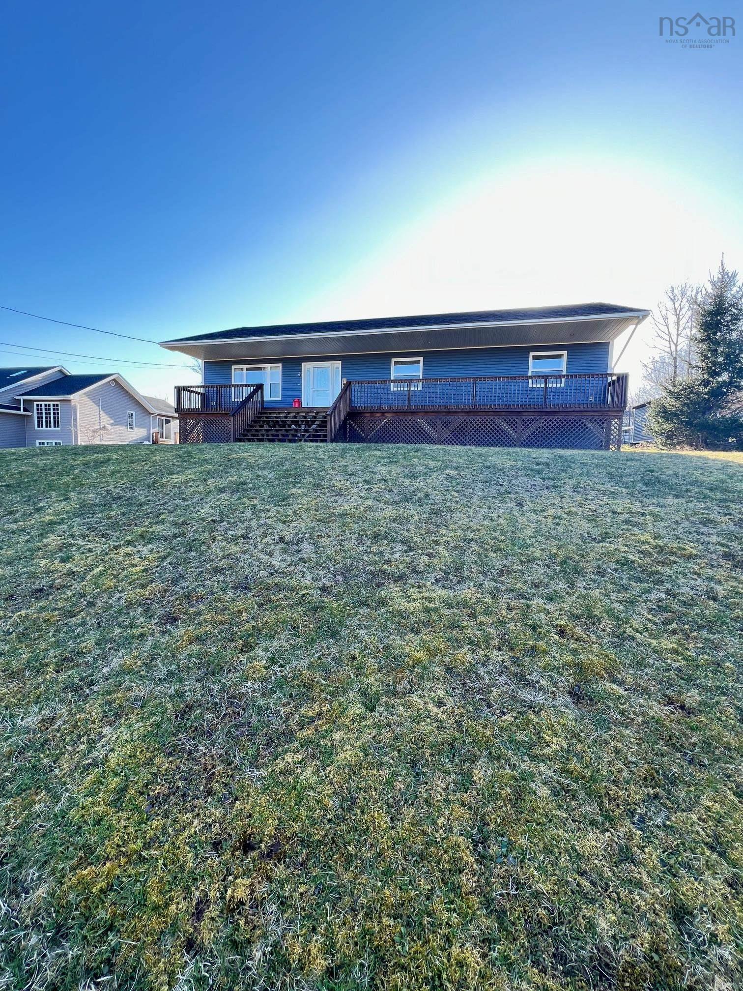$494,500.00: 6 Roslindale Drive, Truro Heights