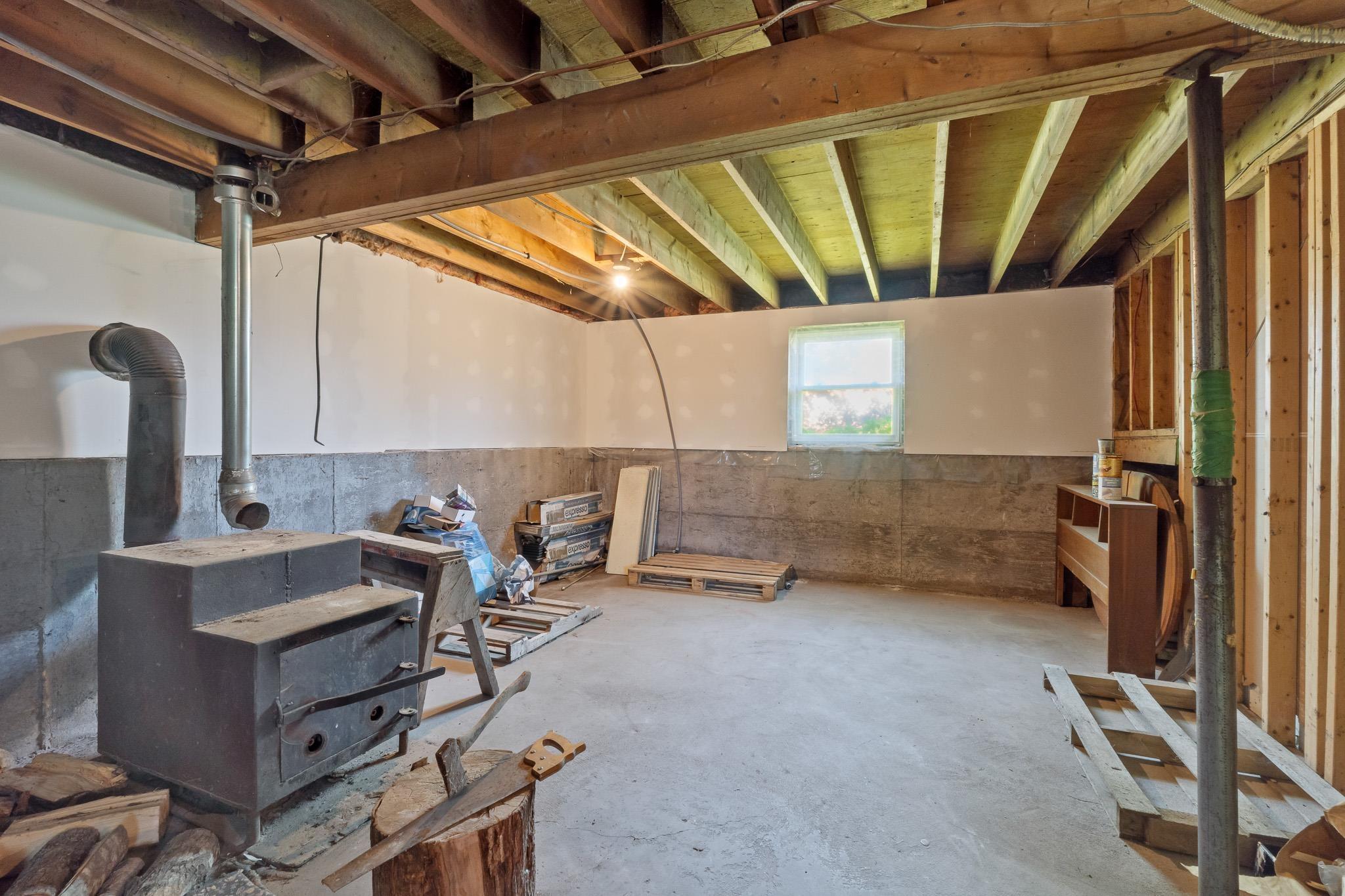 $399,000.00: 2447 Highway 376, Lyons Brook