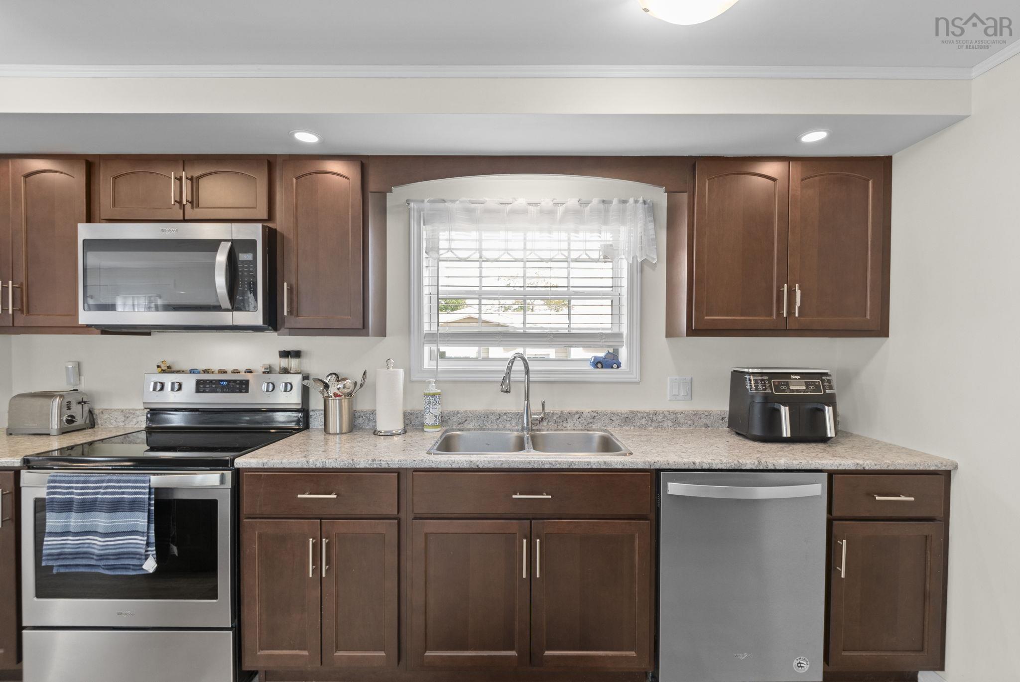 $374,900.00: 24 Ninth Street, Lucasville