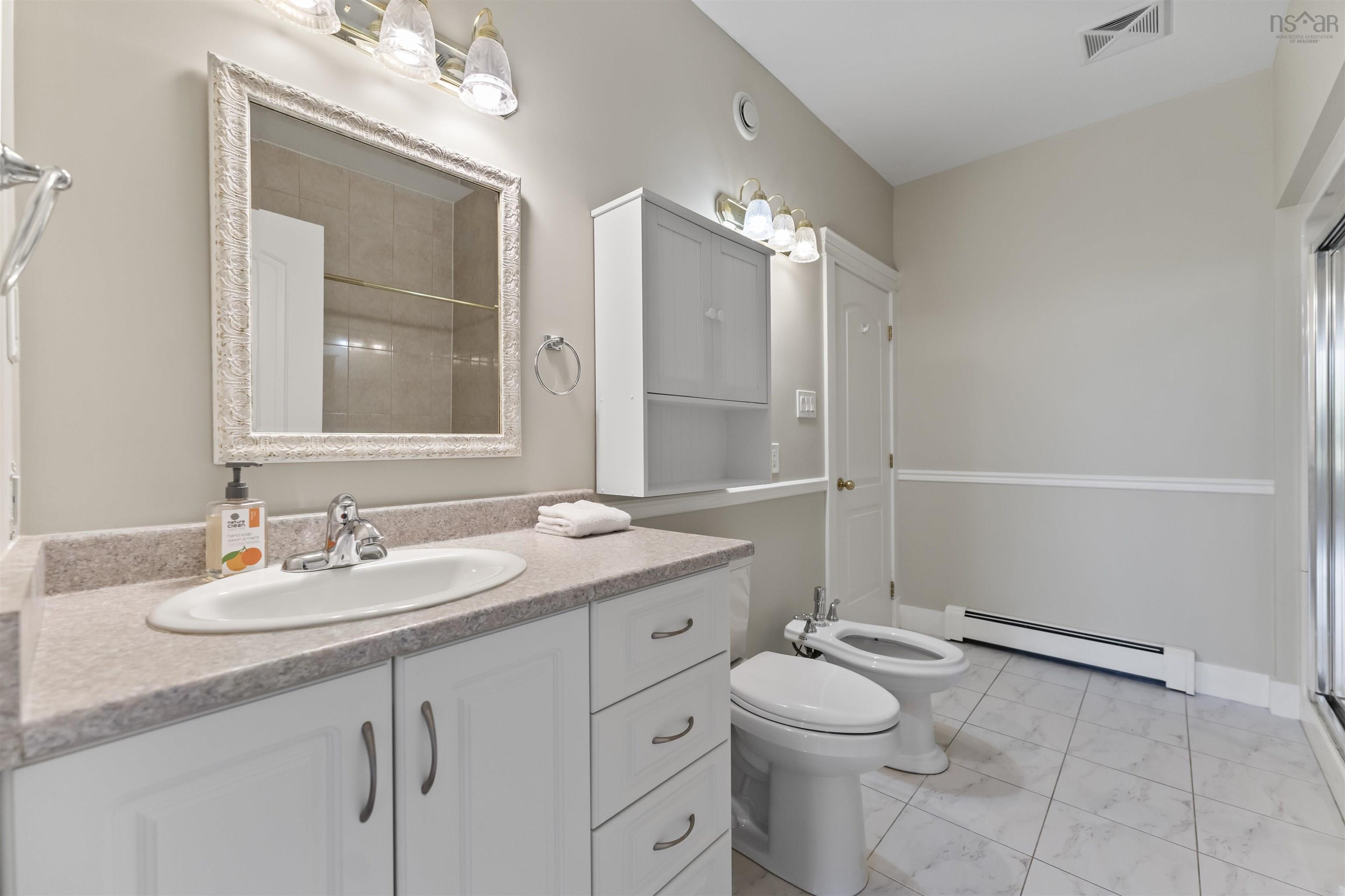 $725,000.00: 25 Kirkwood Court, Bedford
