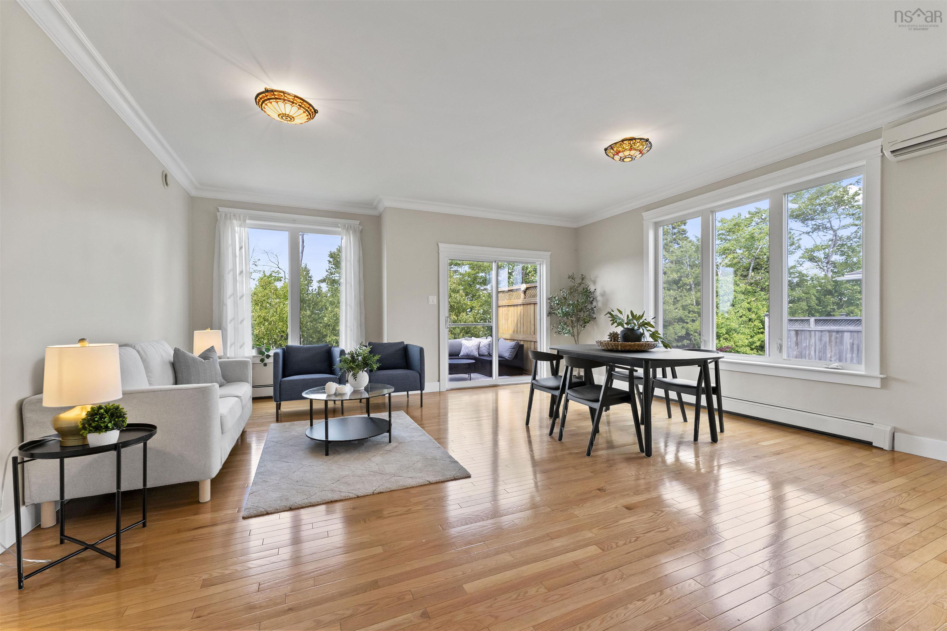 $725,000.00: 25 Kirkwood Court, Bedford