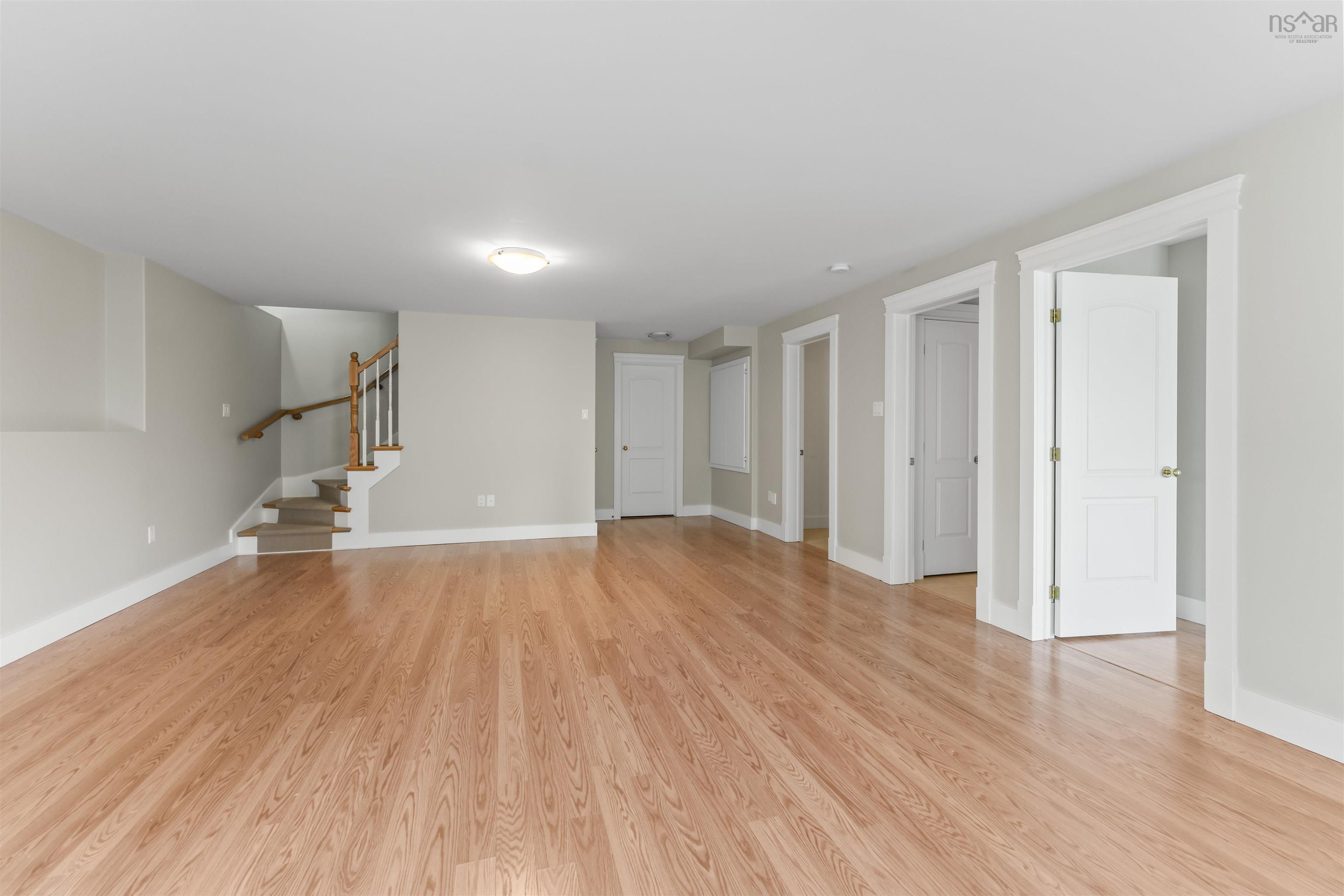 $725,000.00: 25 Kirkwood Court, Bedford