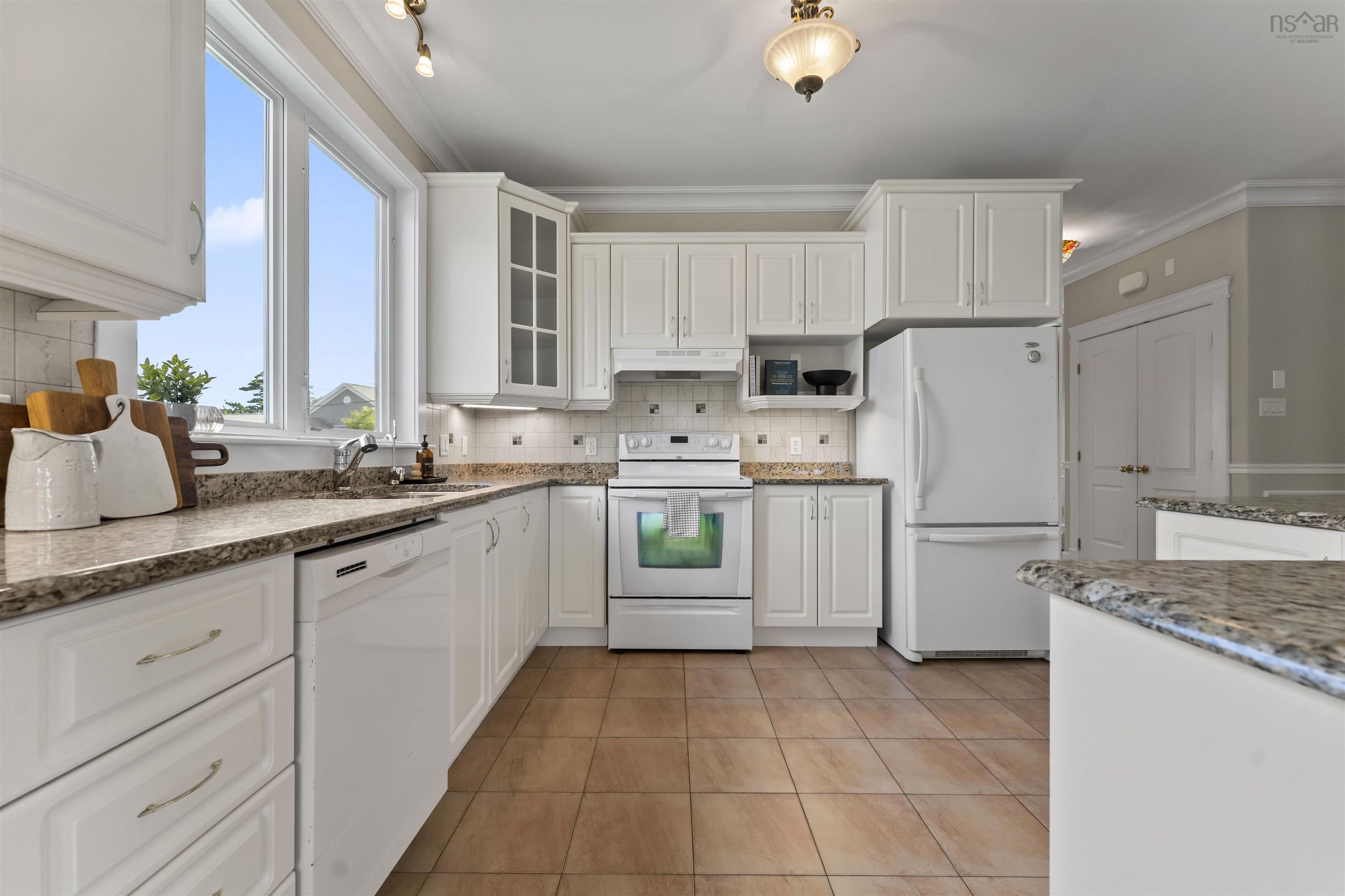 $725,000.00: 25 Kirkwood Court, Bedford