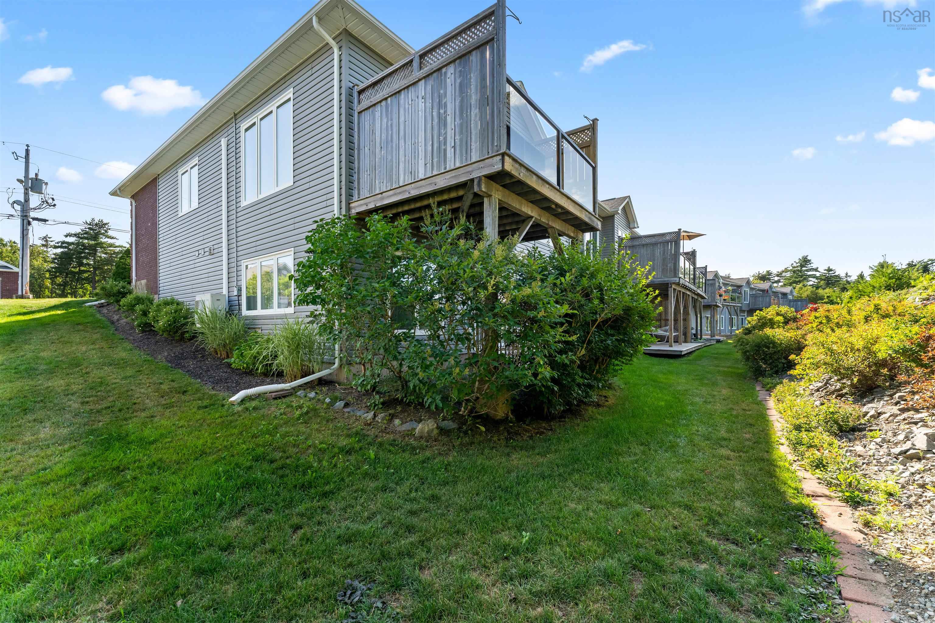 $725,000.00: 25 Kirkwood Court, Bedford