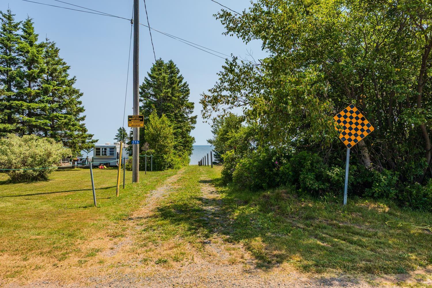 $649,900.00: 1923 Fox Harbour Rd, Fox Harbour