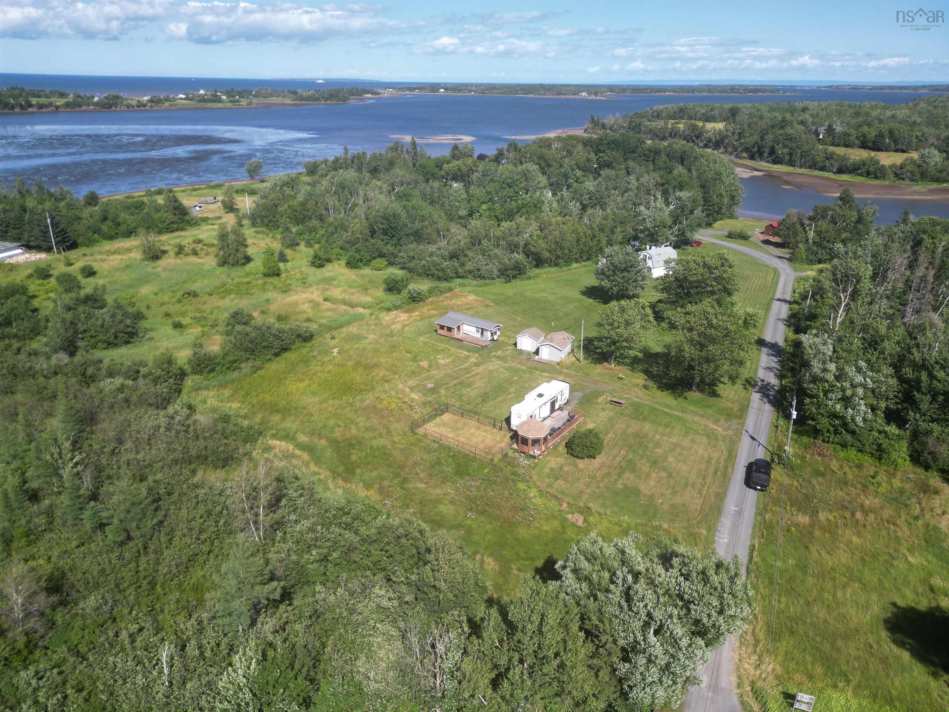 $175,000.00: 9 Arrow Head Crescent, Waterside