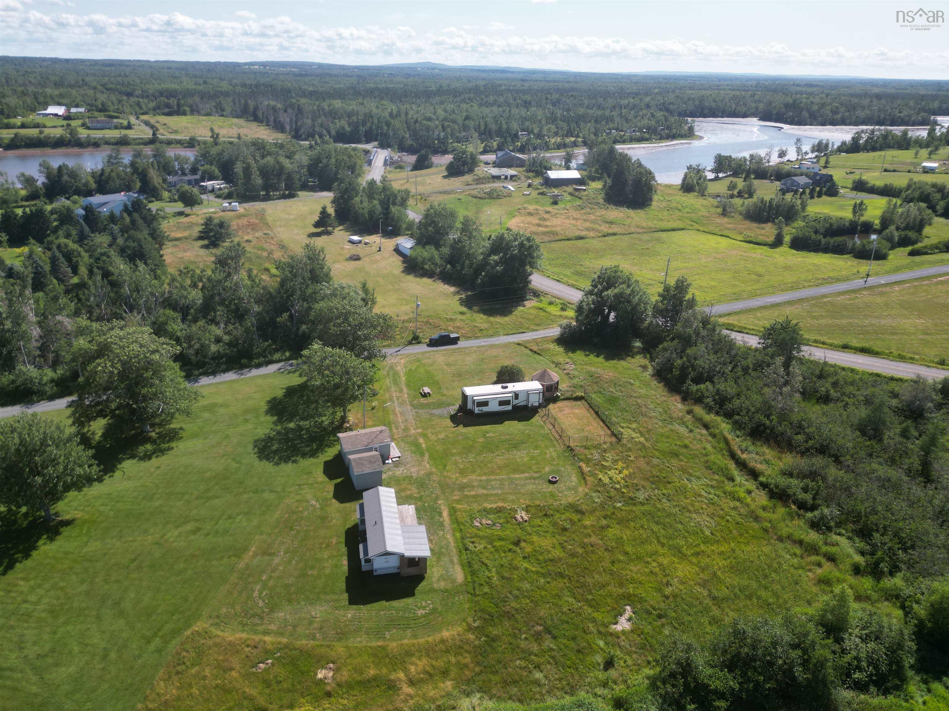 $175,000.00: 9 Arrow Head Crescent, Waterside