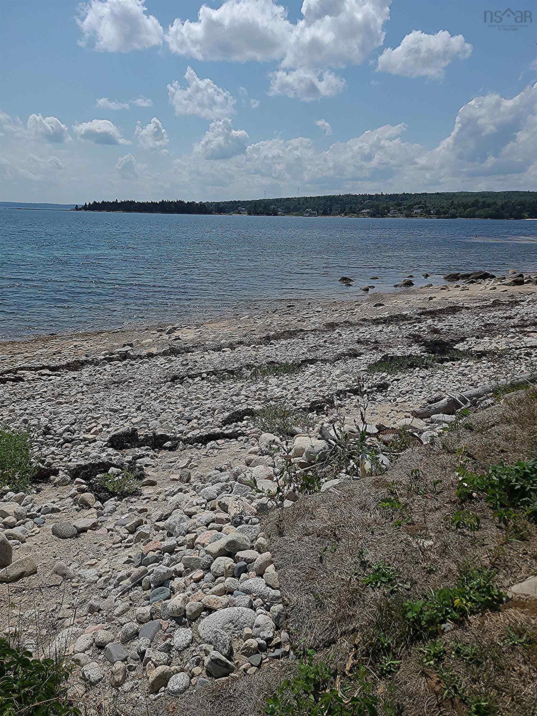 $974,900.00: 8518 St. Margarets Bay Road, Black Point
