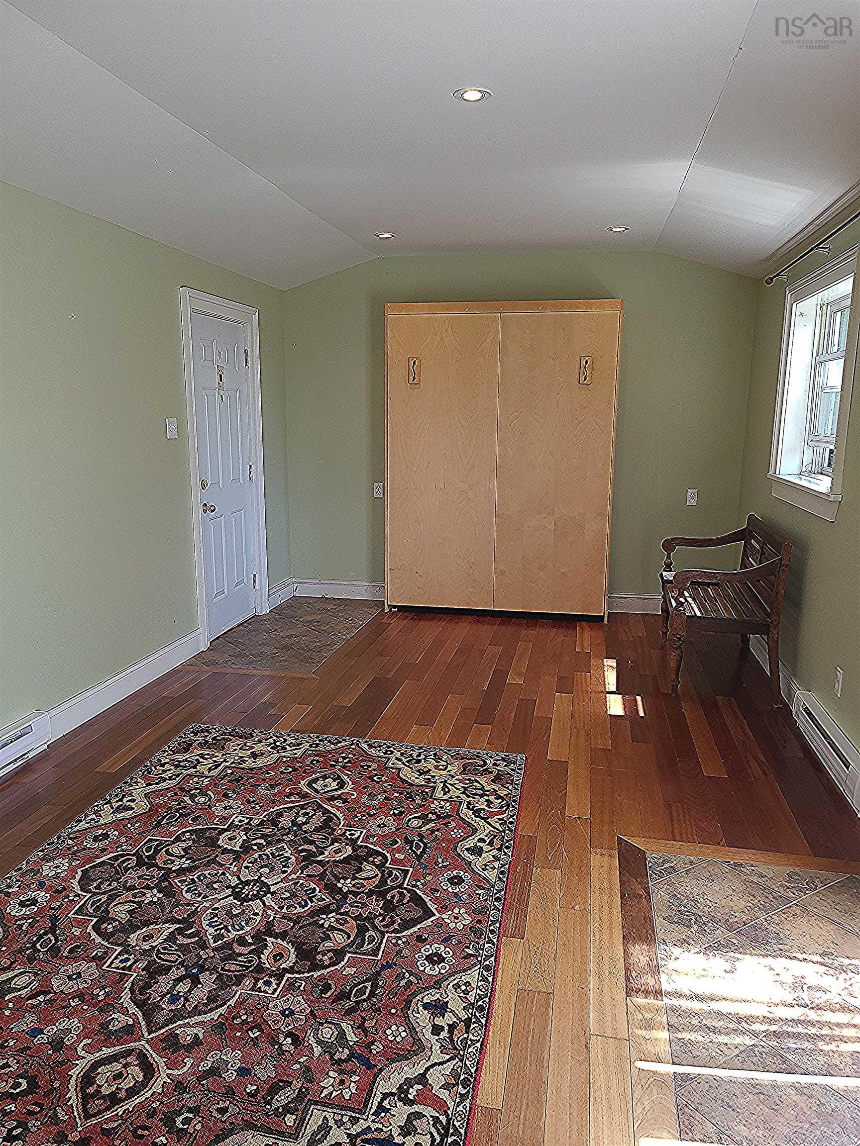 $974,900.00: 8518 St. Margarets Bay Road, Black Point