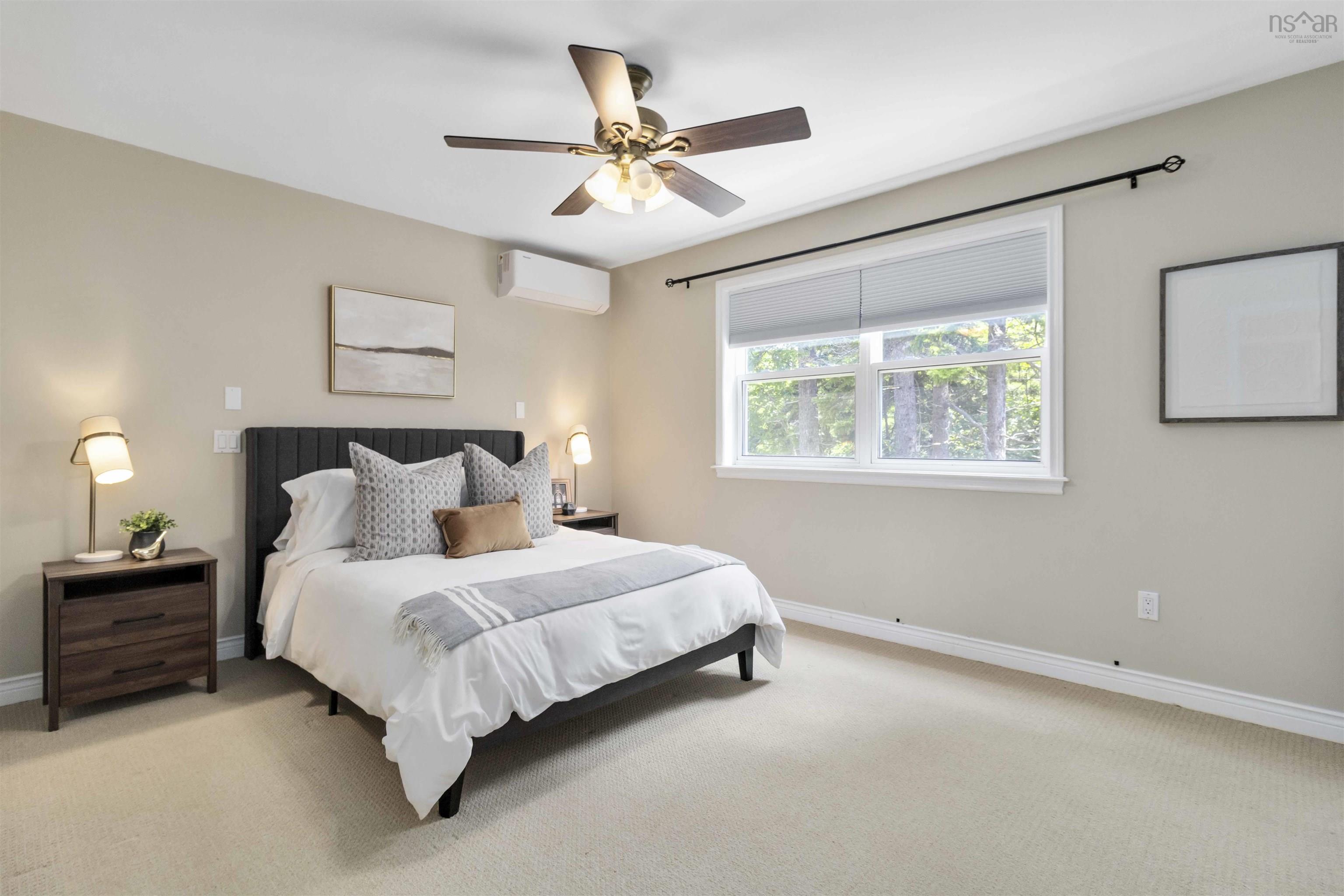 $799,900.00: 194 Radcliffe Drive, Clayton Park