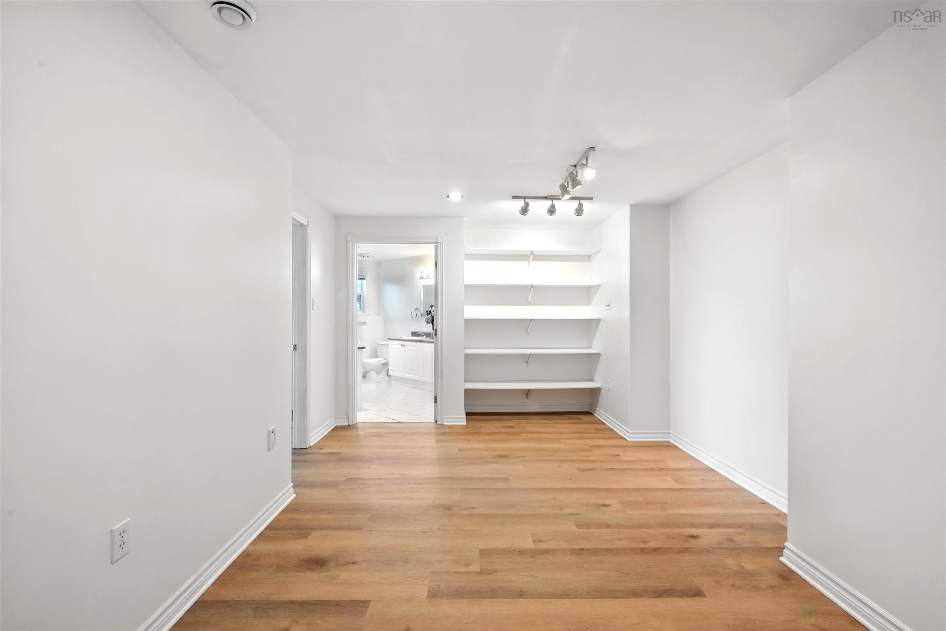 18 Keefe Drive, Purcell's Cove, NS (MLS 202518841)