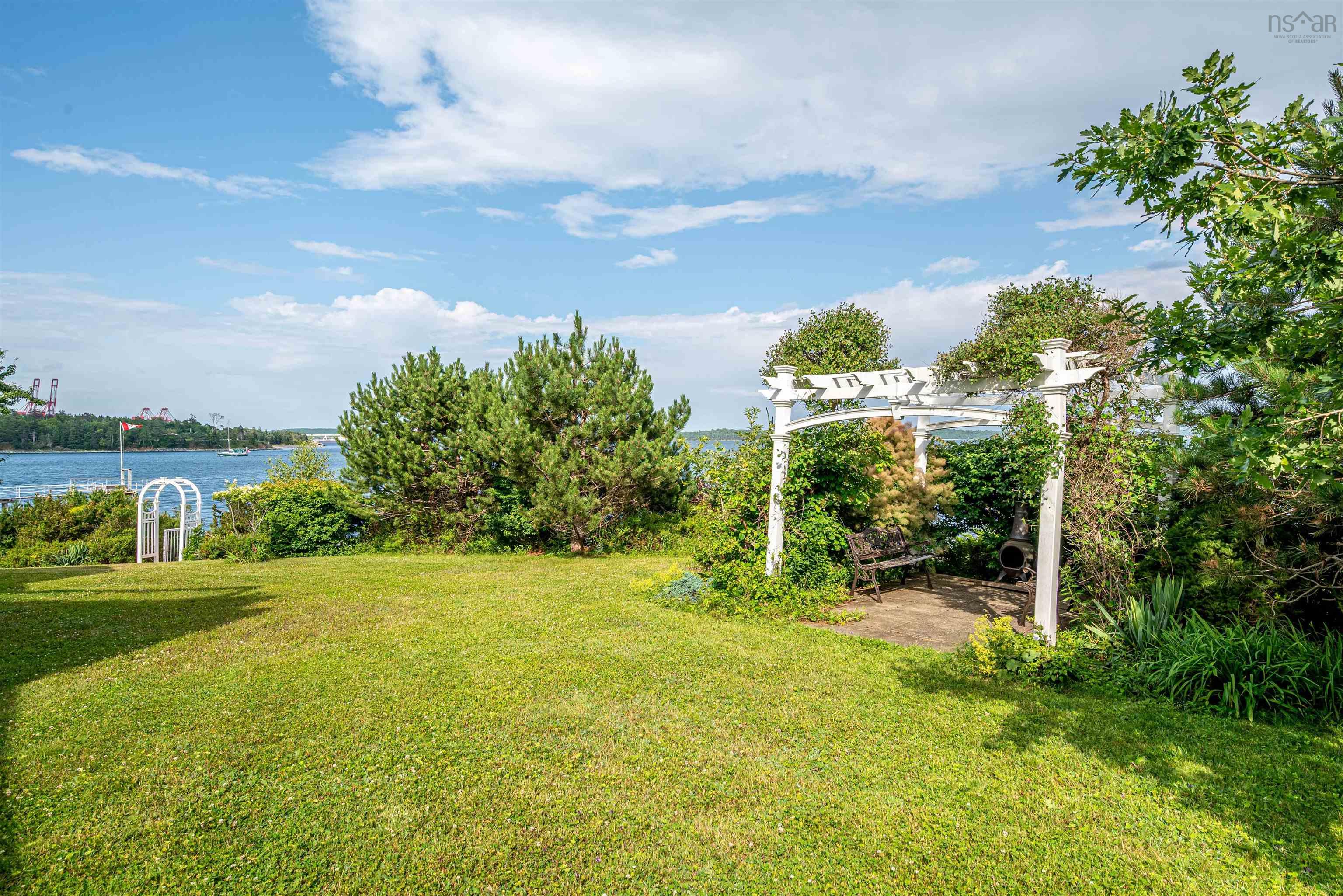 18 Keefe Drive, Purcell's Cove, NS (MLS 202518841)