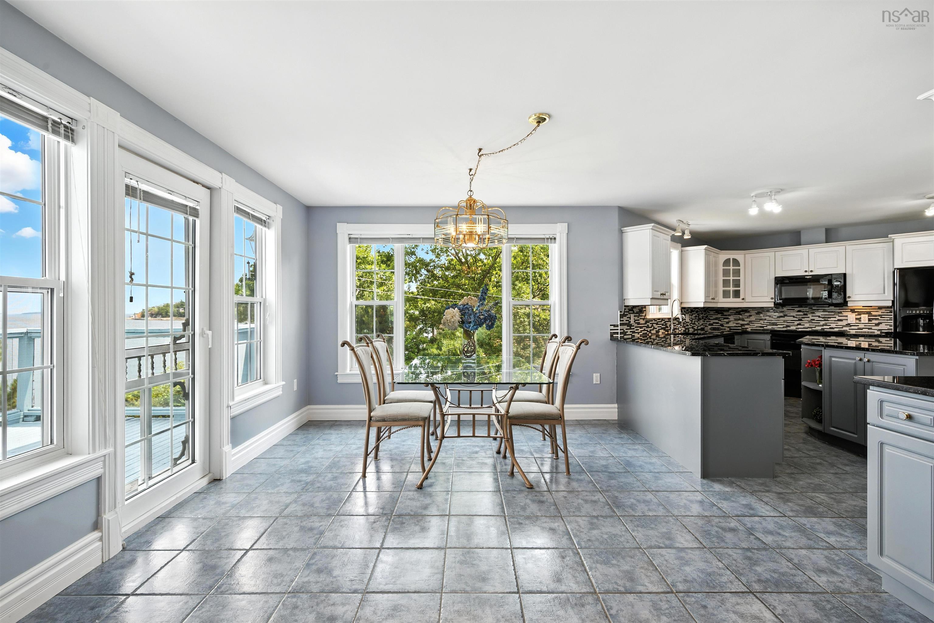 18 Keefe Drive, Purcell's Cove, NS (MLS 202518841)