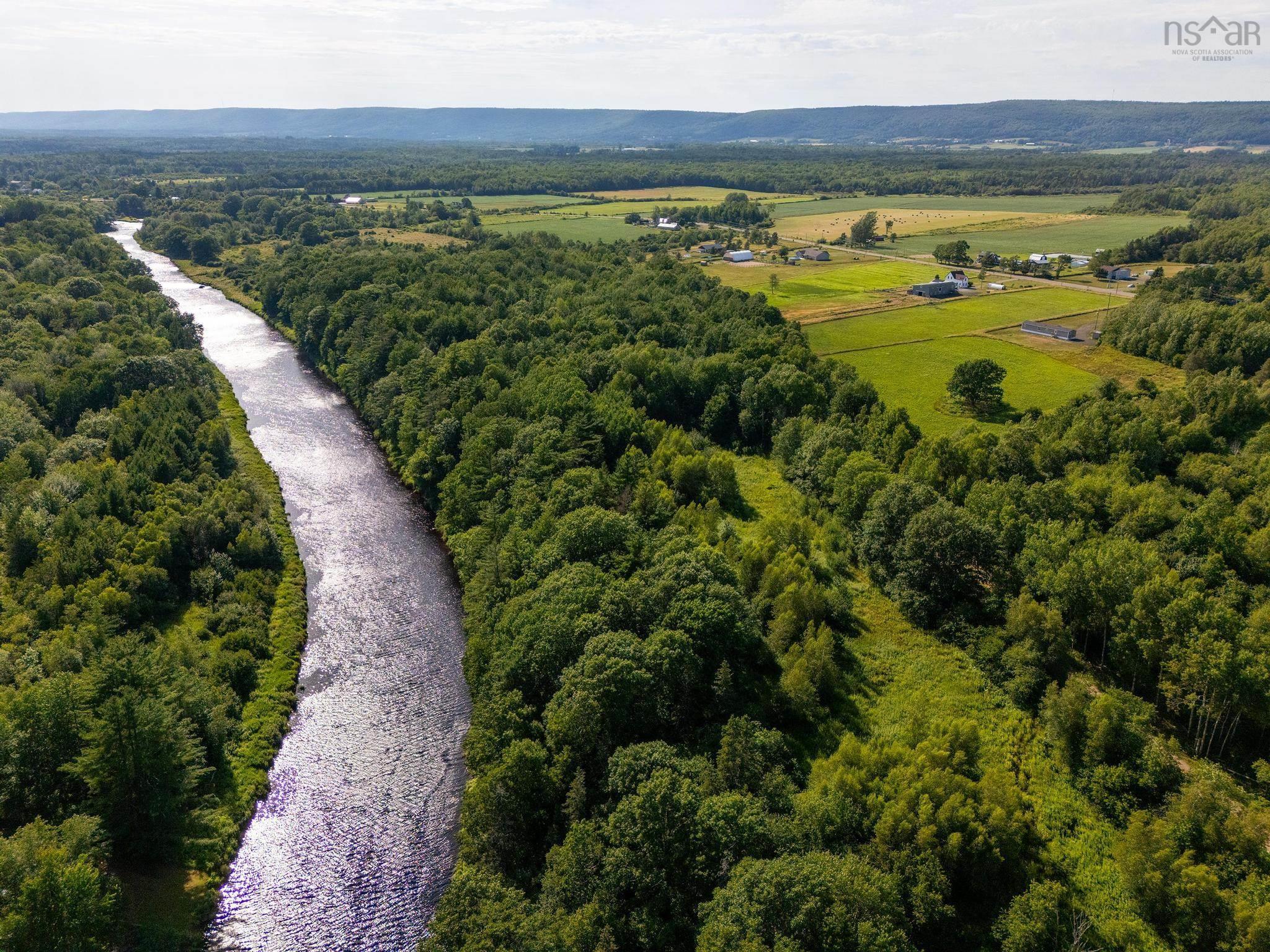 $560,000.00: 710 Main Street, Lawrencetown