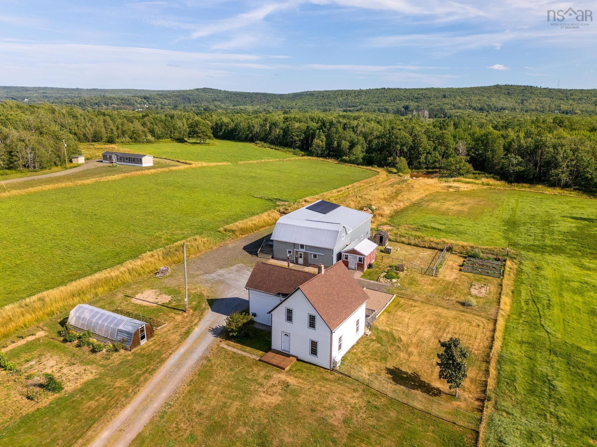 $560,000.00: 710 Main Street, Lawrencetown