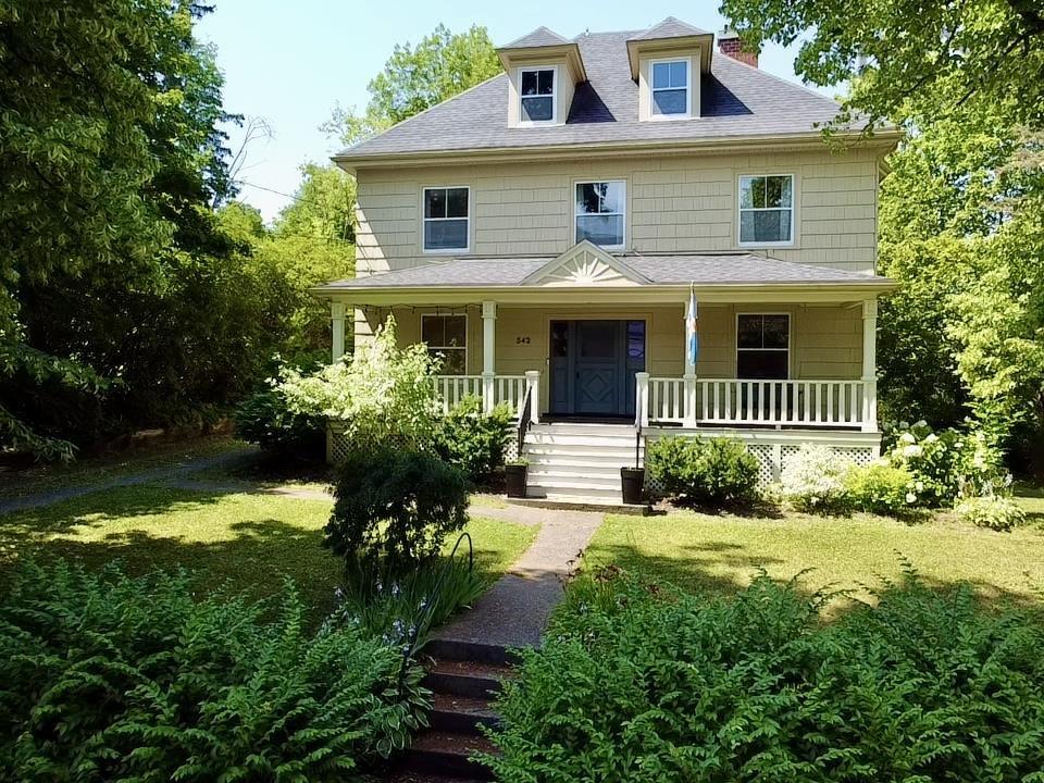 $617,500.00: 542 King Street, Windsor