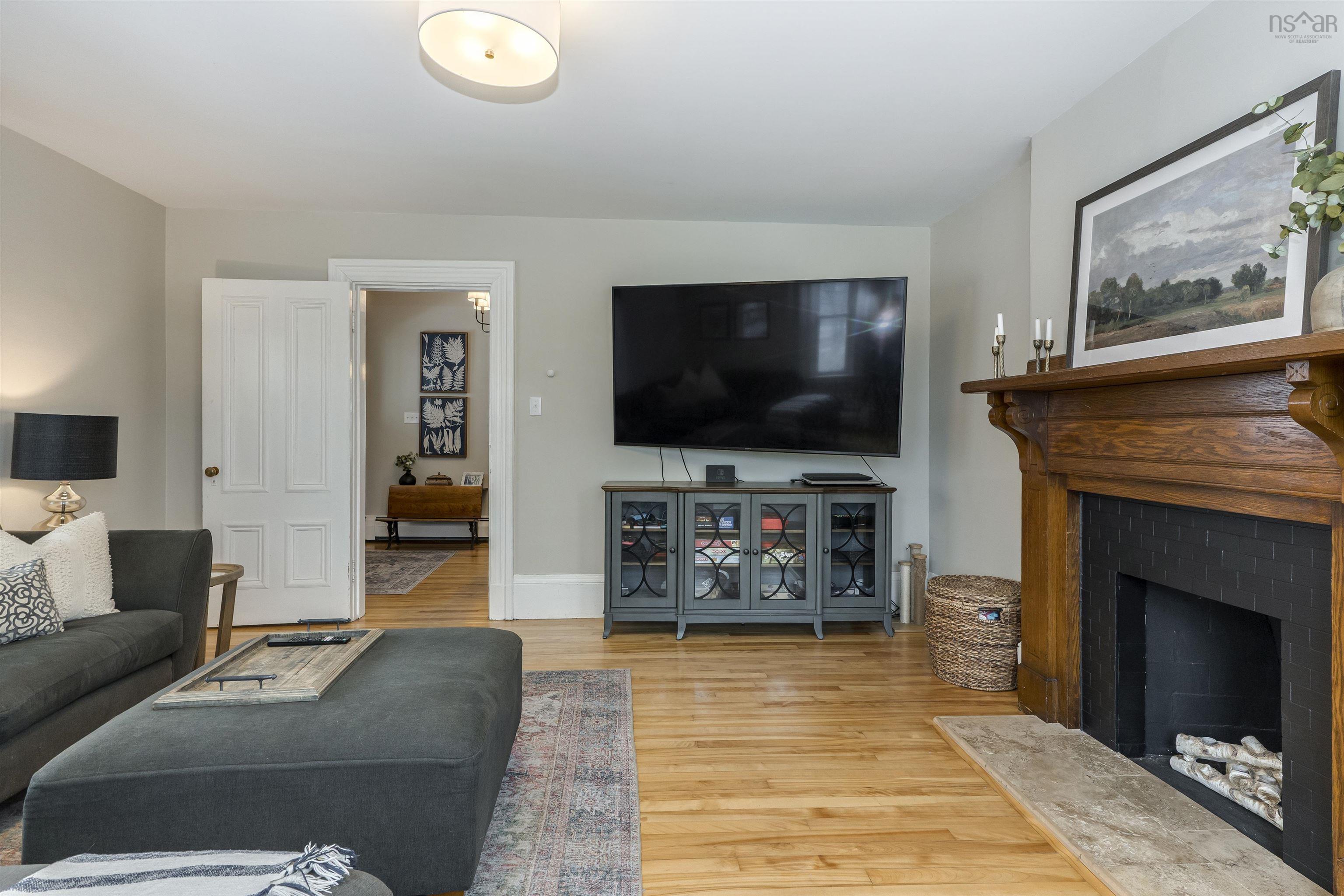 $617,500.00: 542 King Street, Windsor