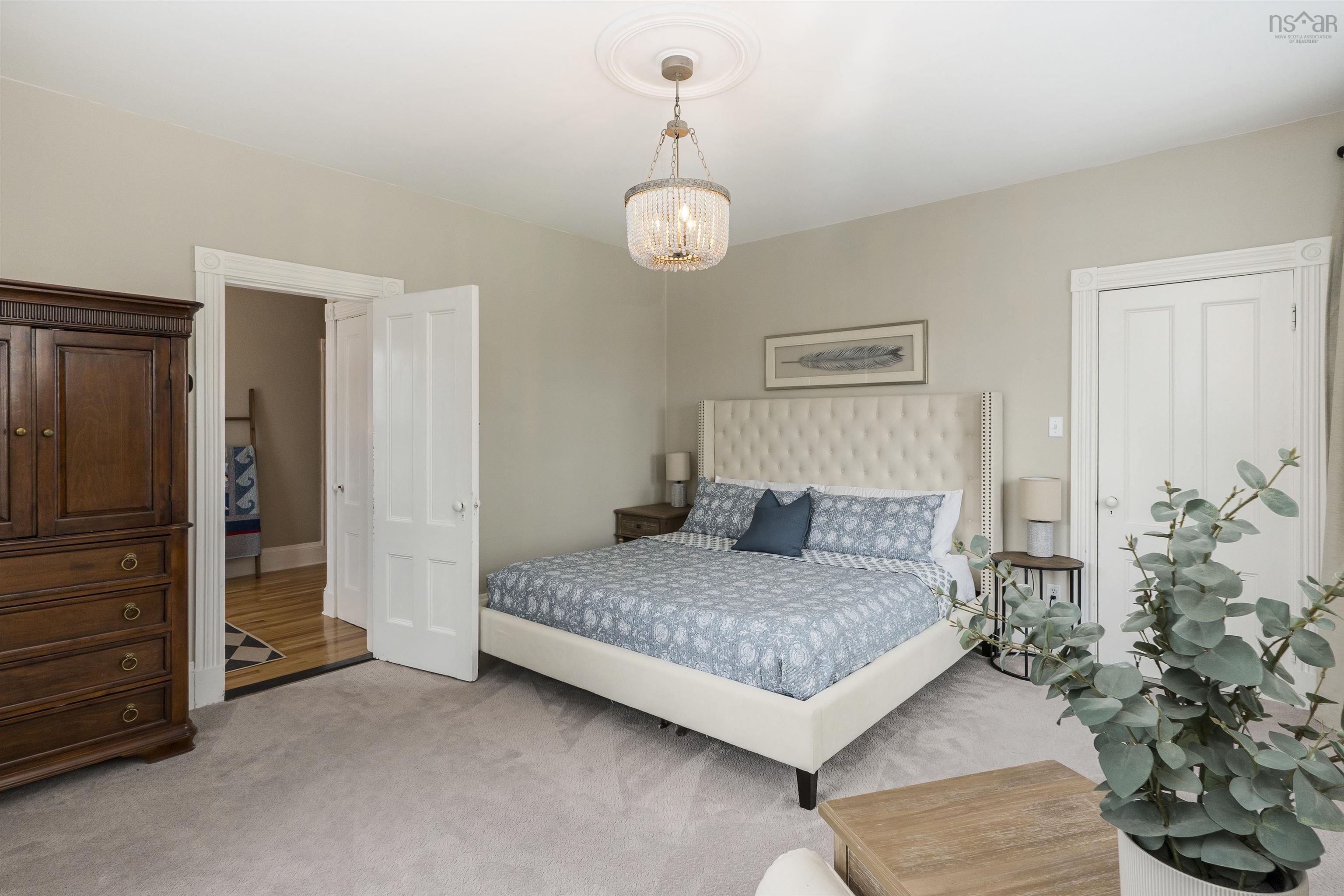 $617,500.00: 542 King Street, Windsor