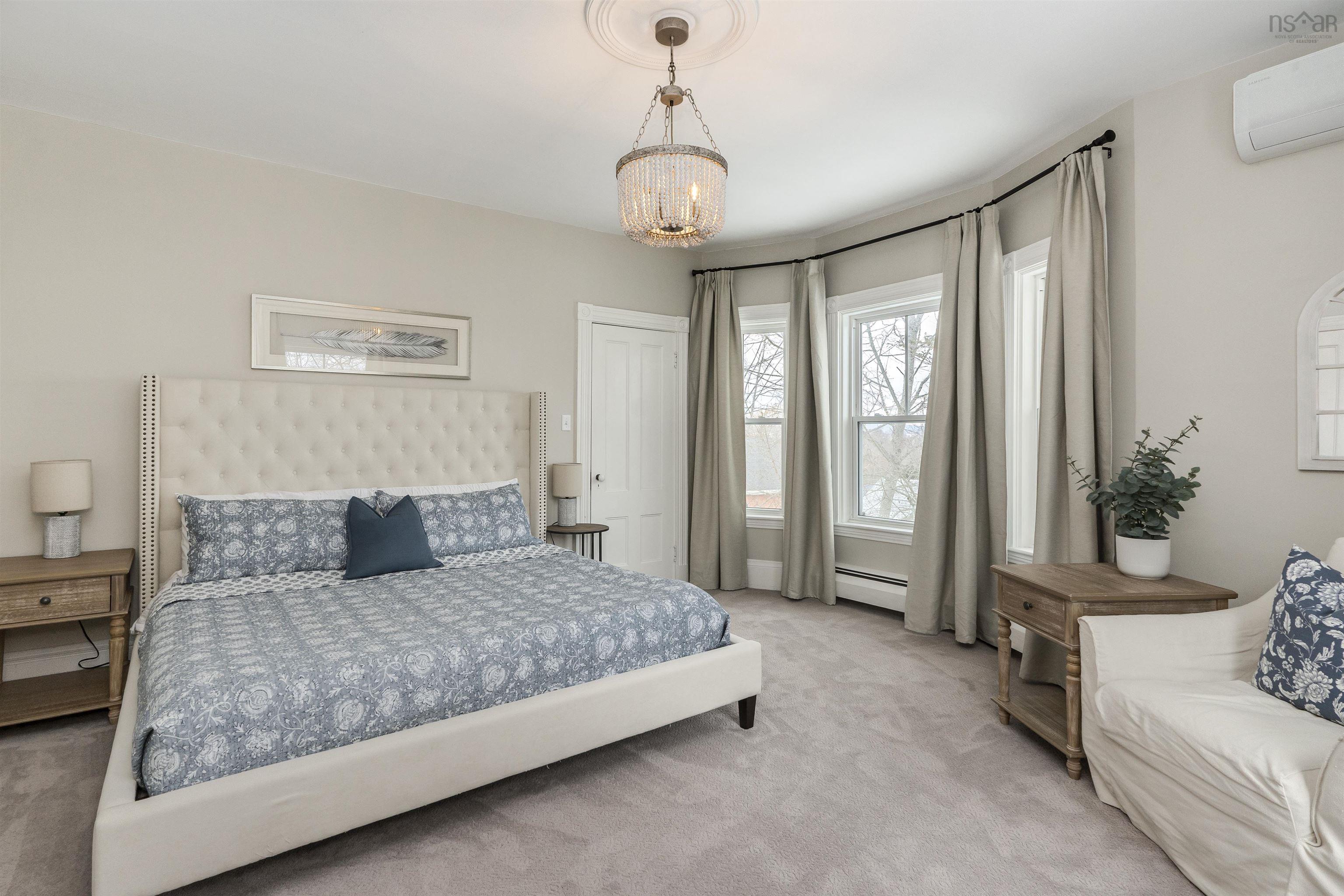 $617,500.00: 542 King Street, Windsor