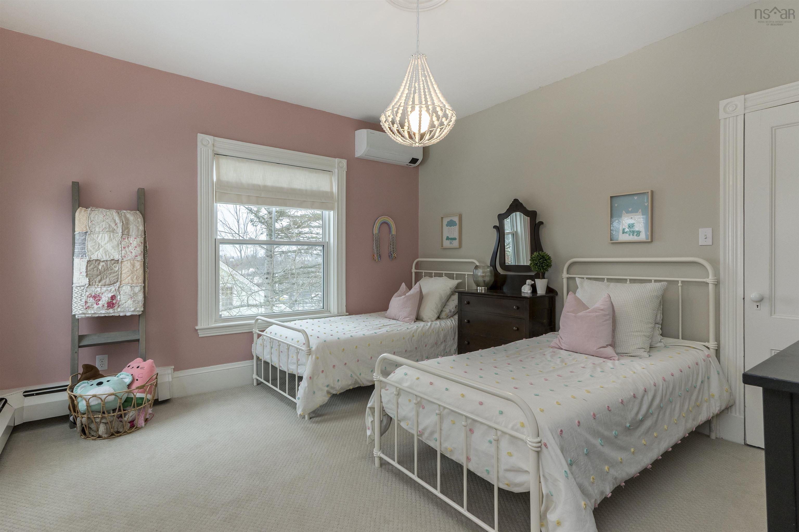 $617,500.00: 542 King Street, Windsor