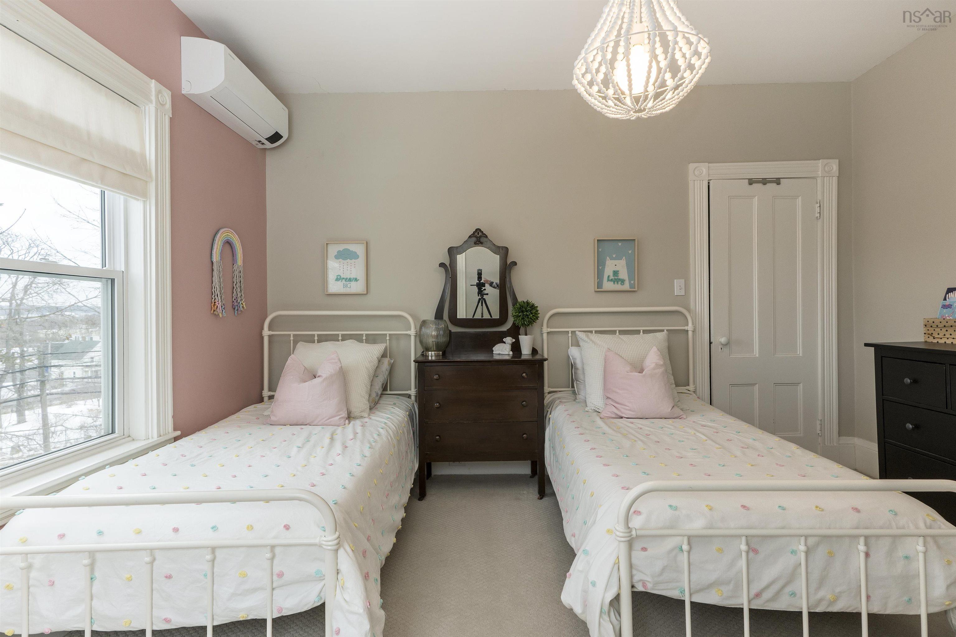 $617,500.00: 542 King Street, Windsor