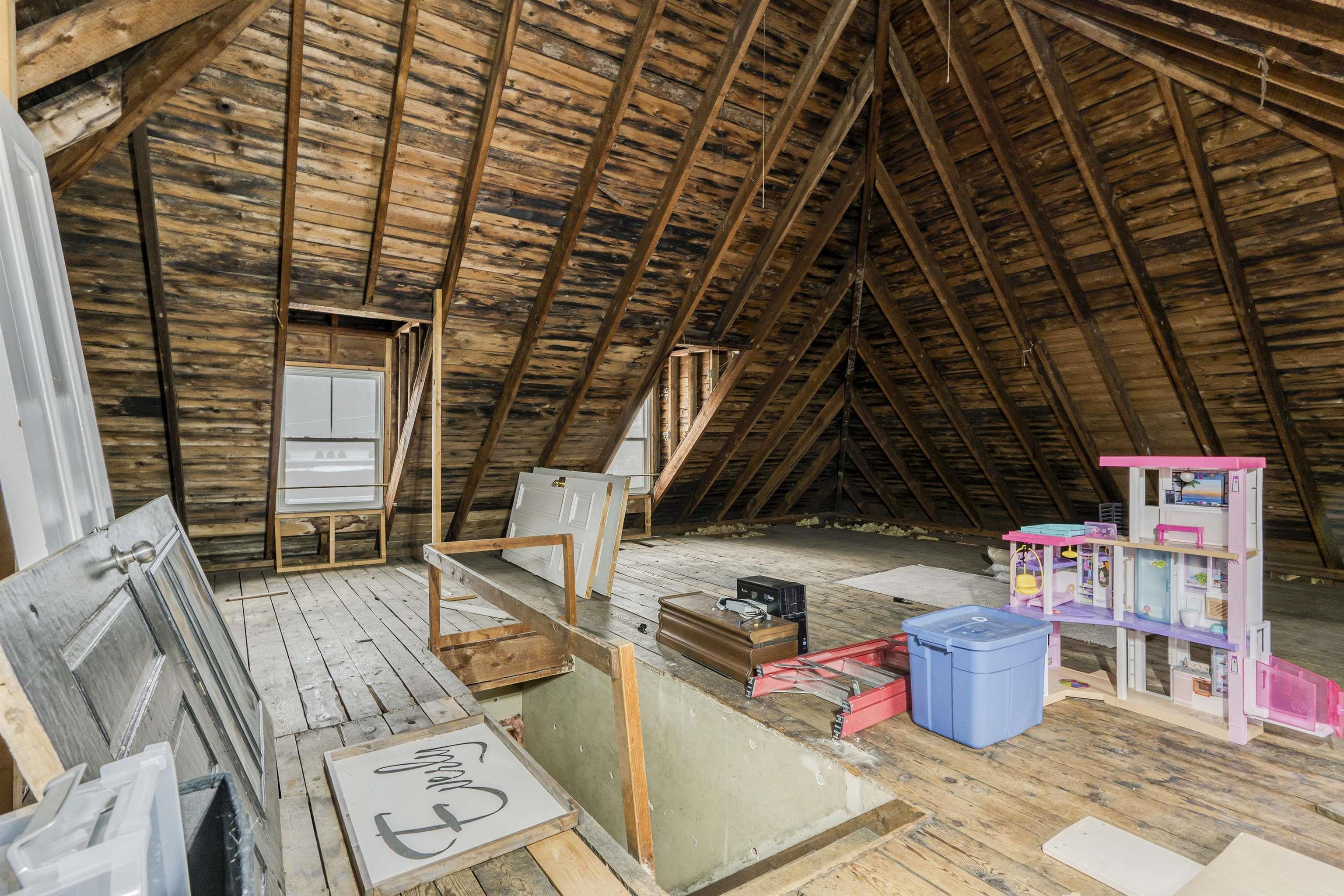 $617,500.00: 542 King Street, Windsor