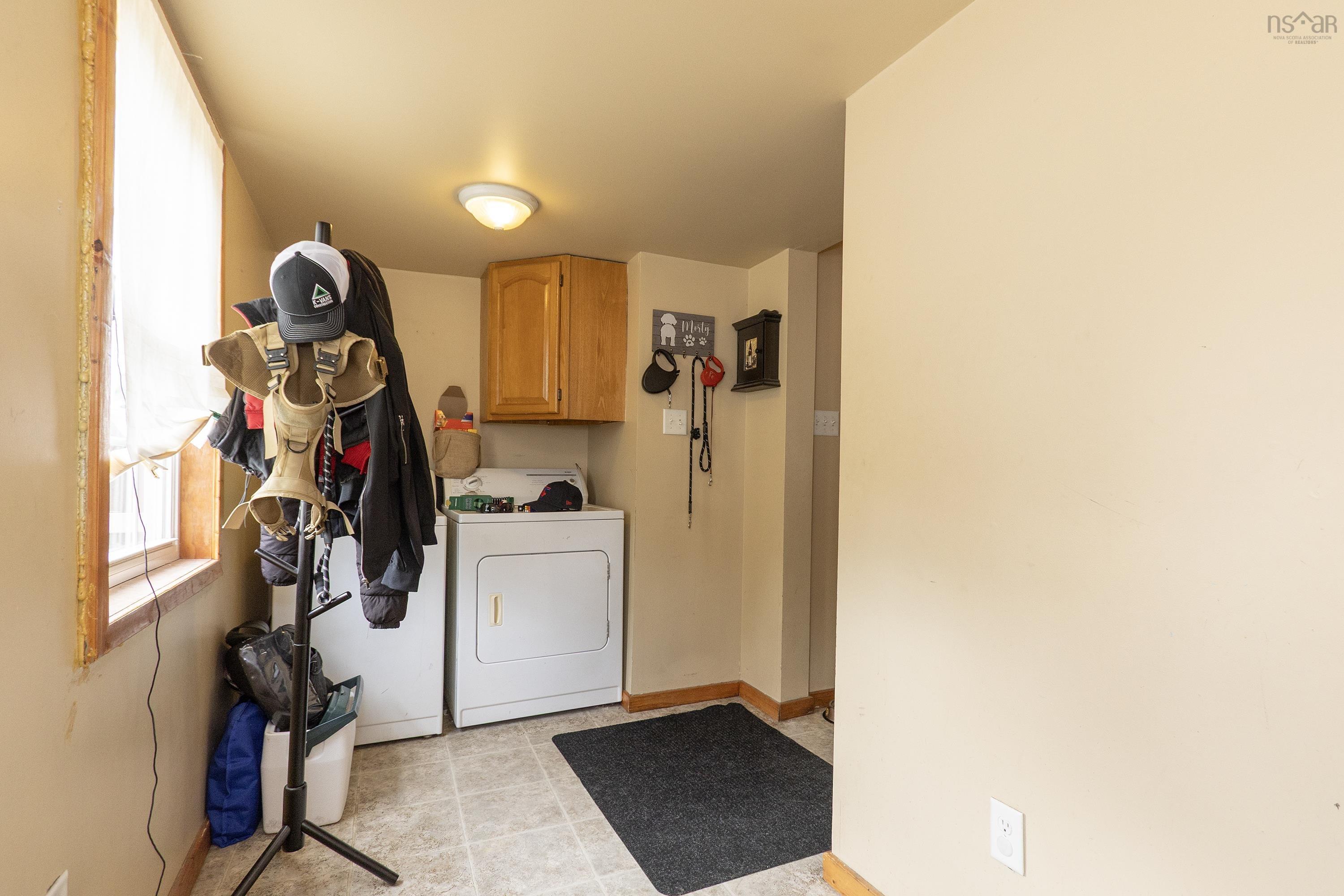 $169,900.00: 40 Park Street, Amherst