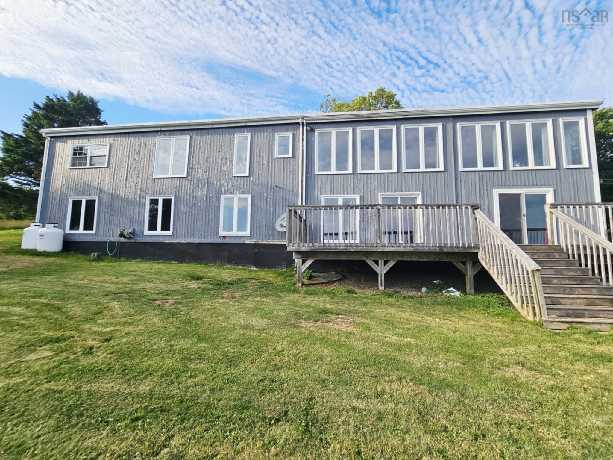 $260,000.00: 1994 Highway 2, Economy