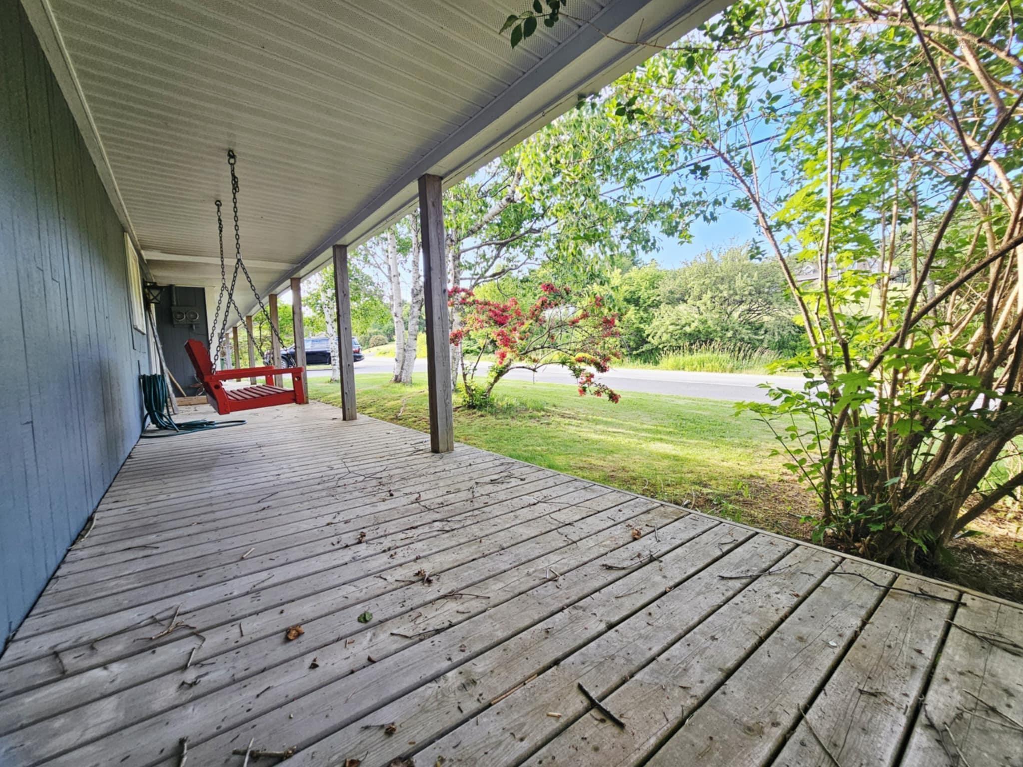 $260,000.00: 1994 Highway 2, Economy